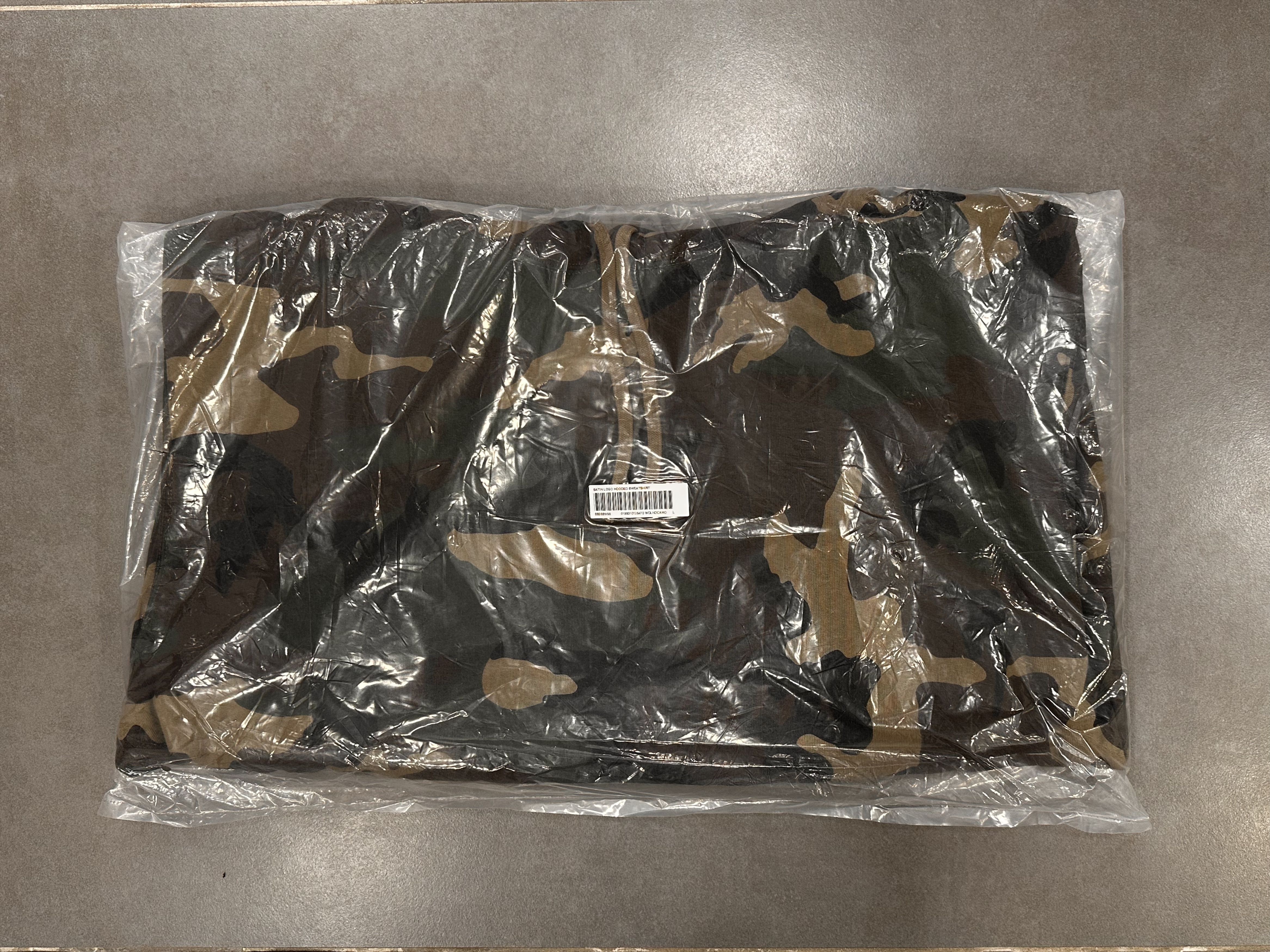 Supreme Supreme Satin Applique Hooded Sweatshirt Woodland Size US L / EU 52-54 / 3 - 1 Thumbnail