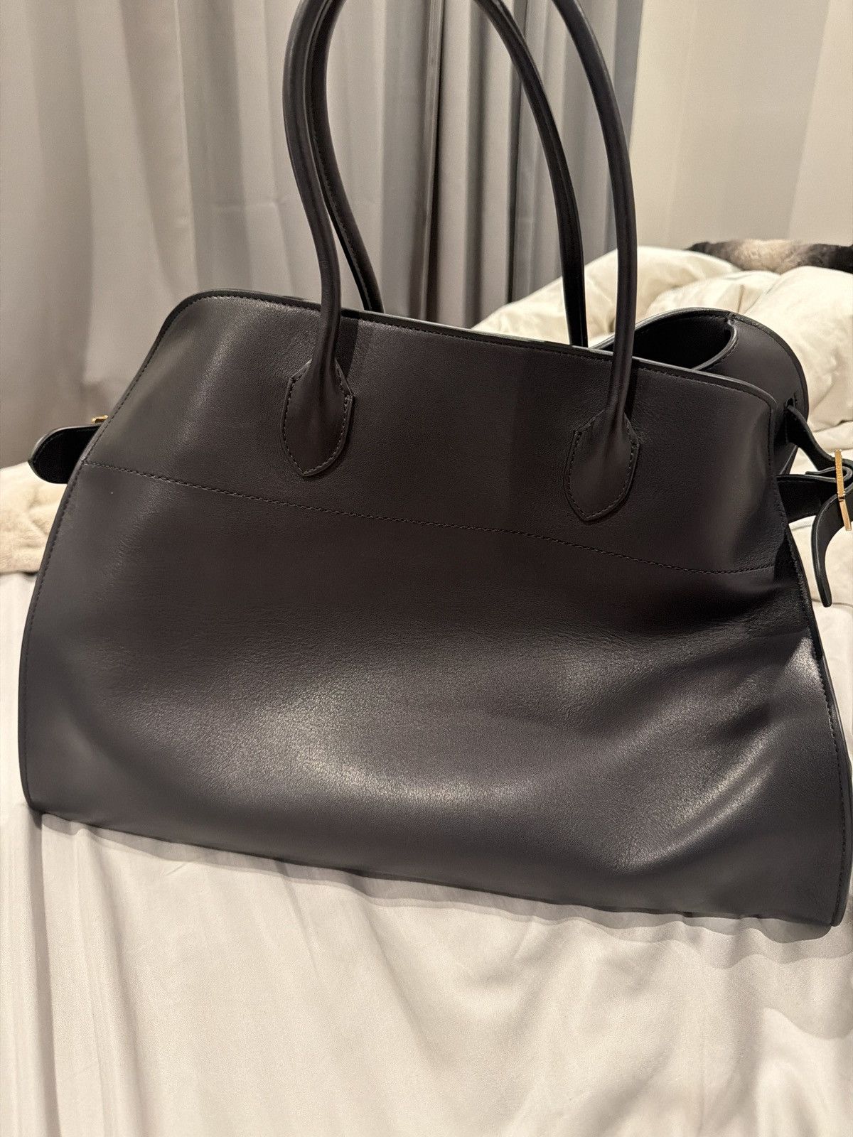The Row The Row black soft Leather Margaux 17 Size ONE SIZE - 8 Thumbnail