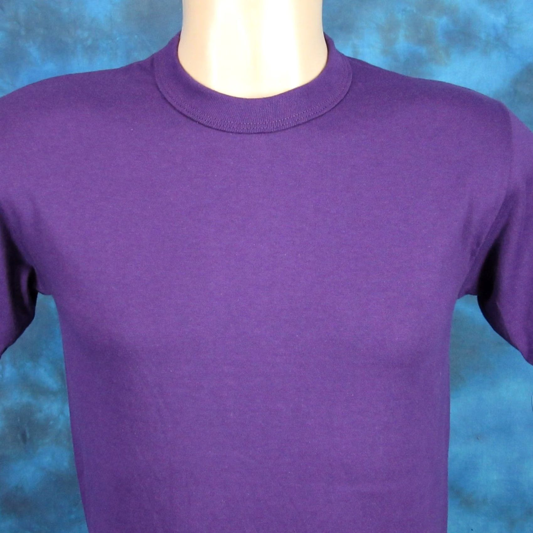 Russell Athletic VINTAGE Russell Athletic PURPLE T-Shirt XS soft paper thin 80s surf skate rock Men Size US XS / EU 42 / 0 - 4 Thumbnail