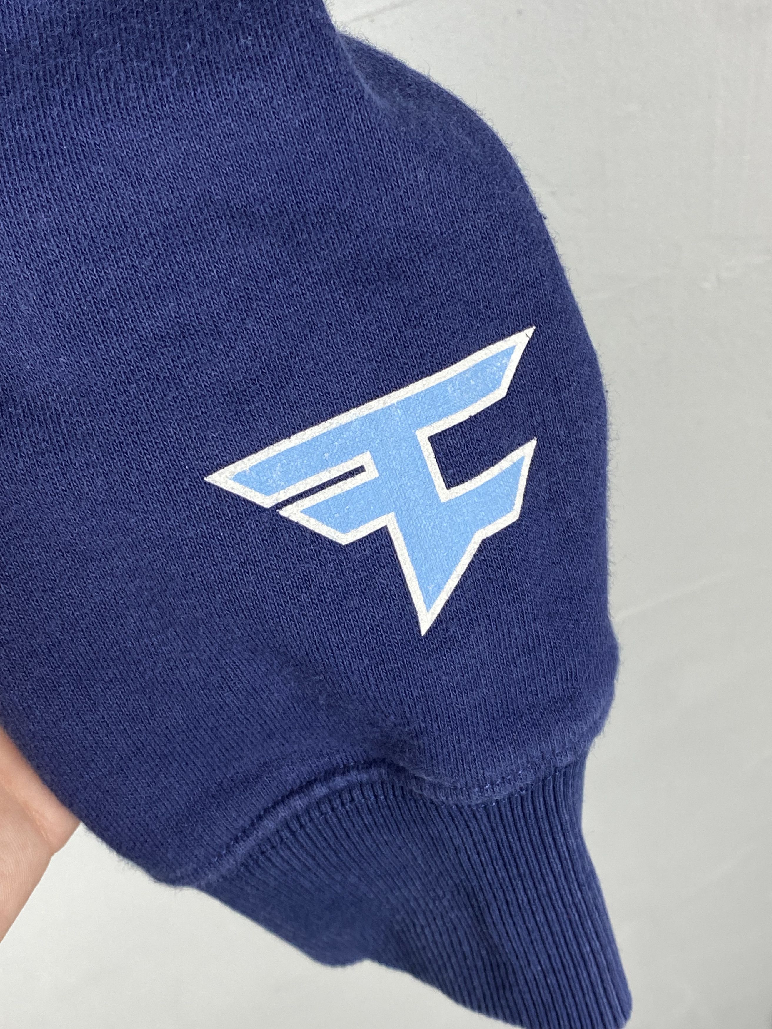 FaZe Faze x Manchester City Sweatshirt Size US L / EU 52-54 / 3 - 4 Thumbnail