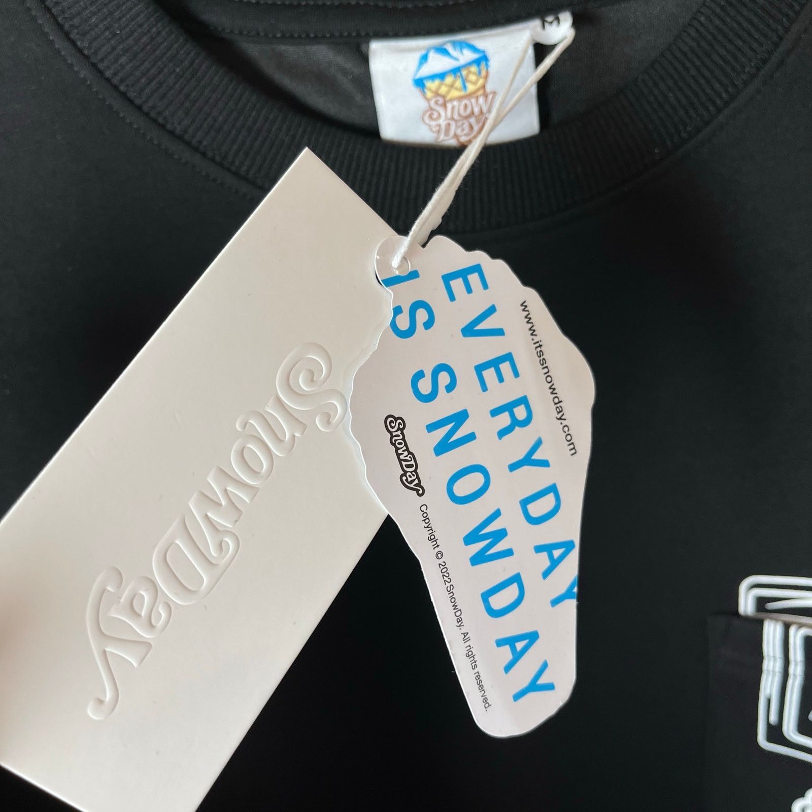 Snowday •NWT• SNOWDAY GBA Player Controller Tee • Size Medium Size US M / EU 48-50 / 2 - 9 Thumbnail