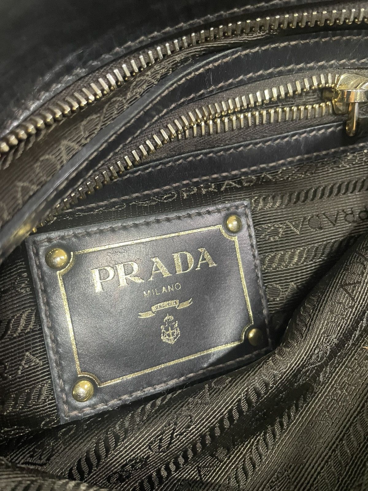 Prada Authentic PRADA Nylon Shoulder Bag Size ONE SIZE - 12 Thumbnail