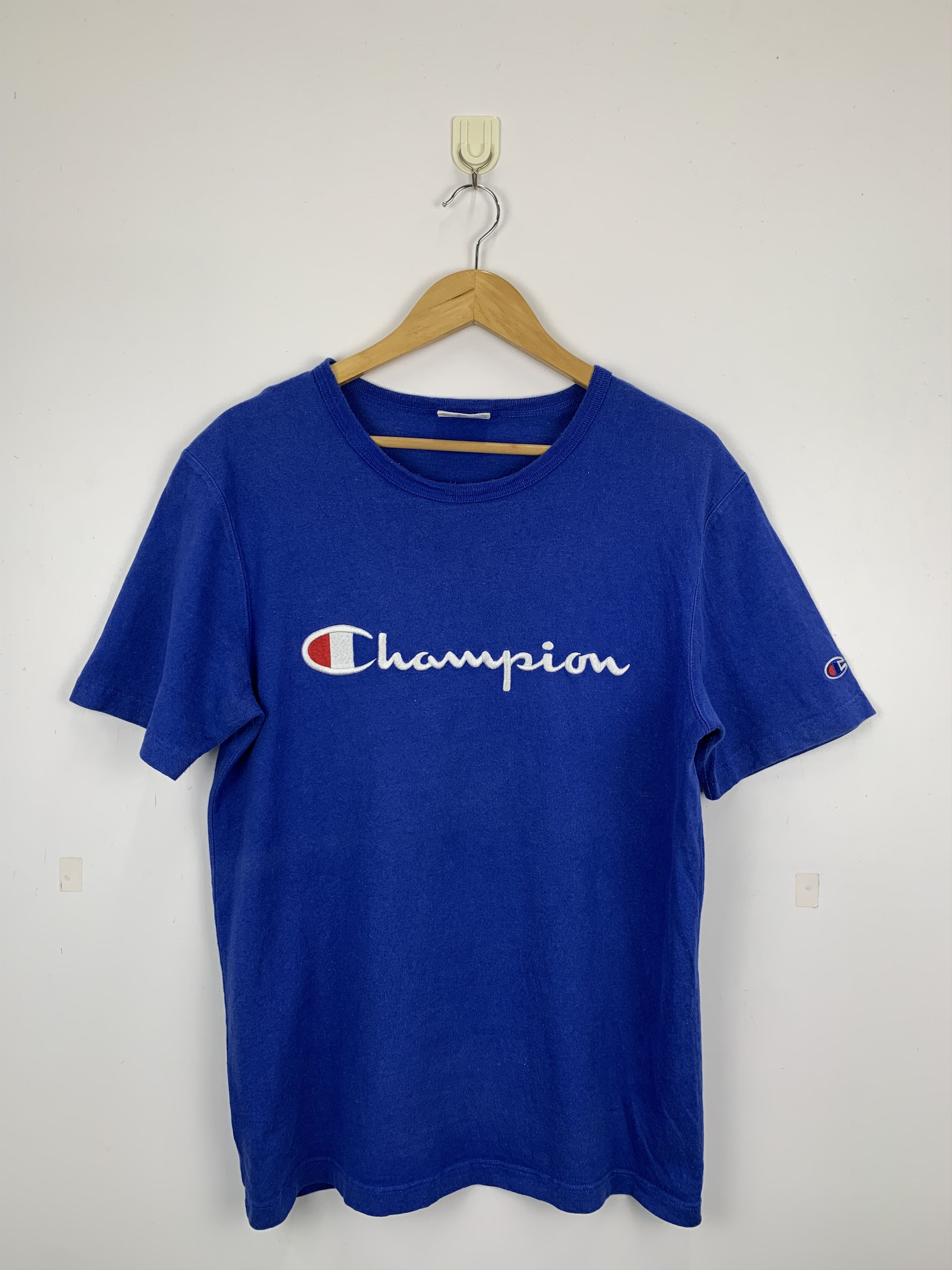 Champion Vintage 90s Champion Big Logo Embroidery Spellout Tee TA0040 Size US M / EU 48-50 / 2 - 1 Thumbnail