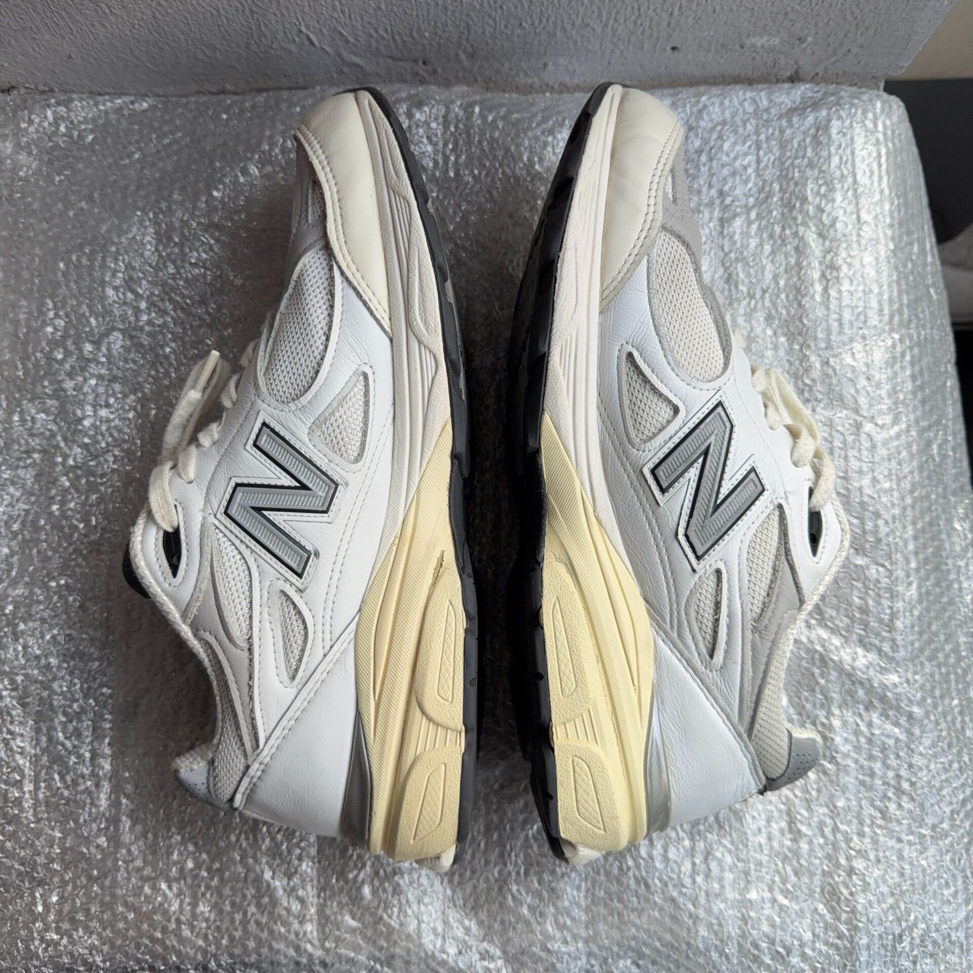 New Balance Balance M990AL3 Sneakers Size US 10 / EU 43 - 6 Thumbnail