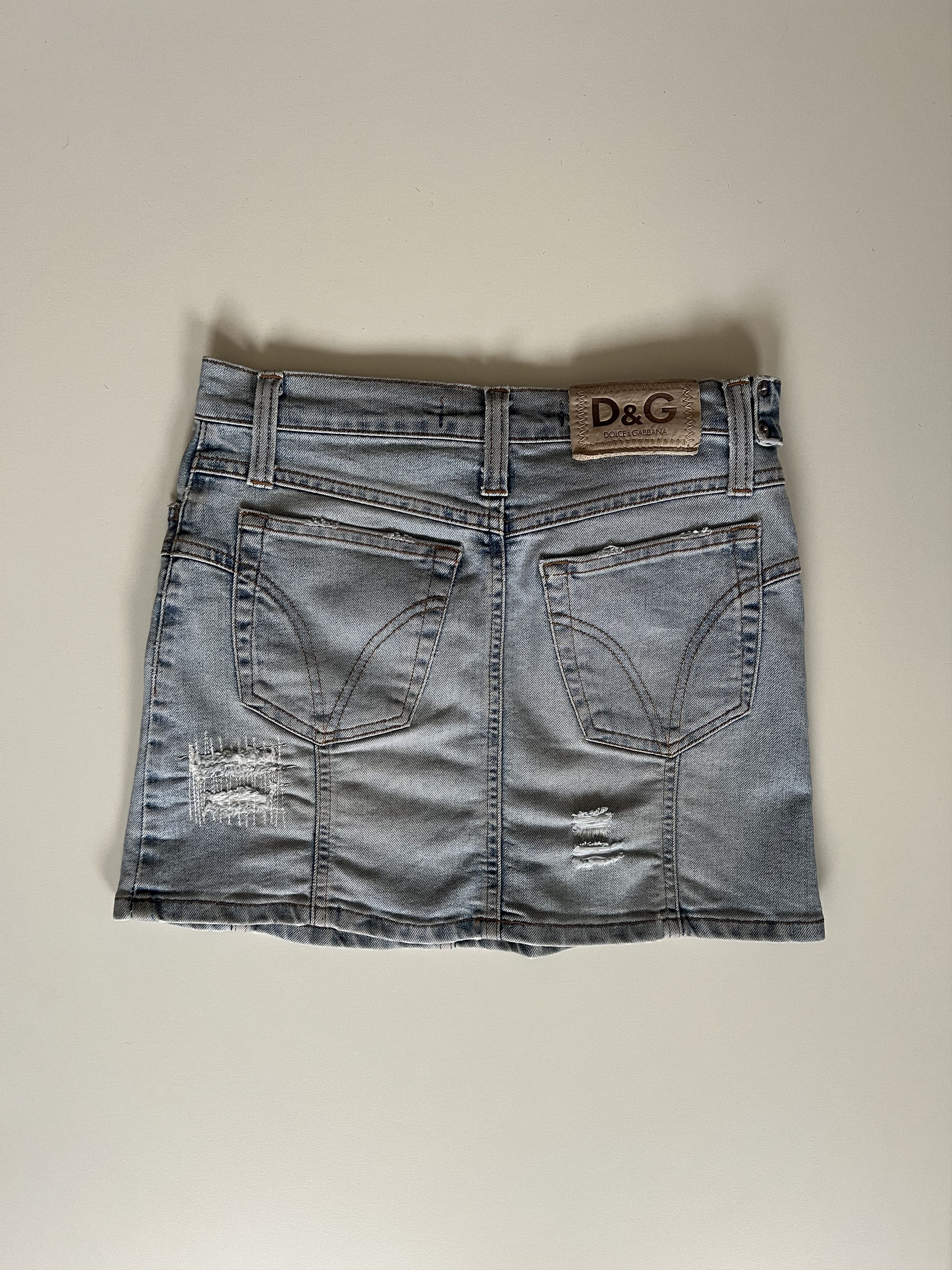 Dolce & Gabbana Dolce & Gabbana Denim Mini Skirt – Early 2000s Y2K Italy Size 27" / US 4 / IT 40 - 2 Thumbnail