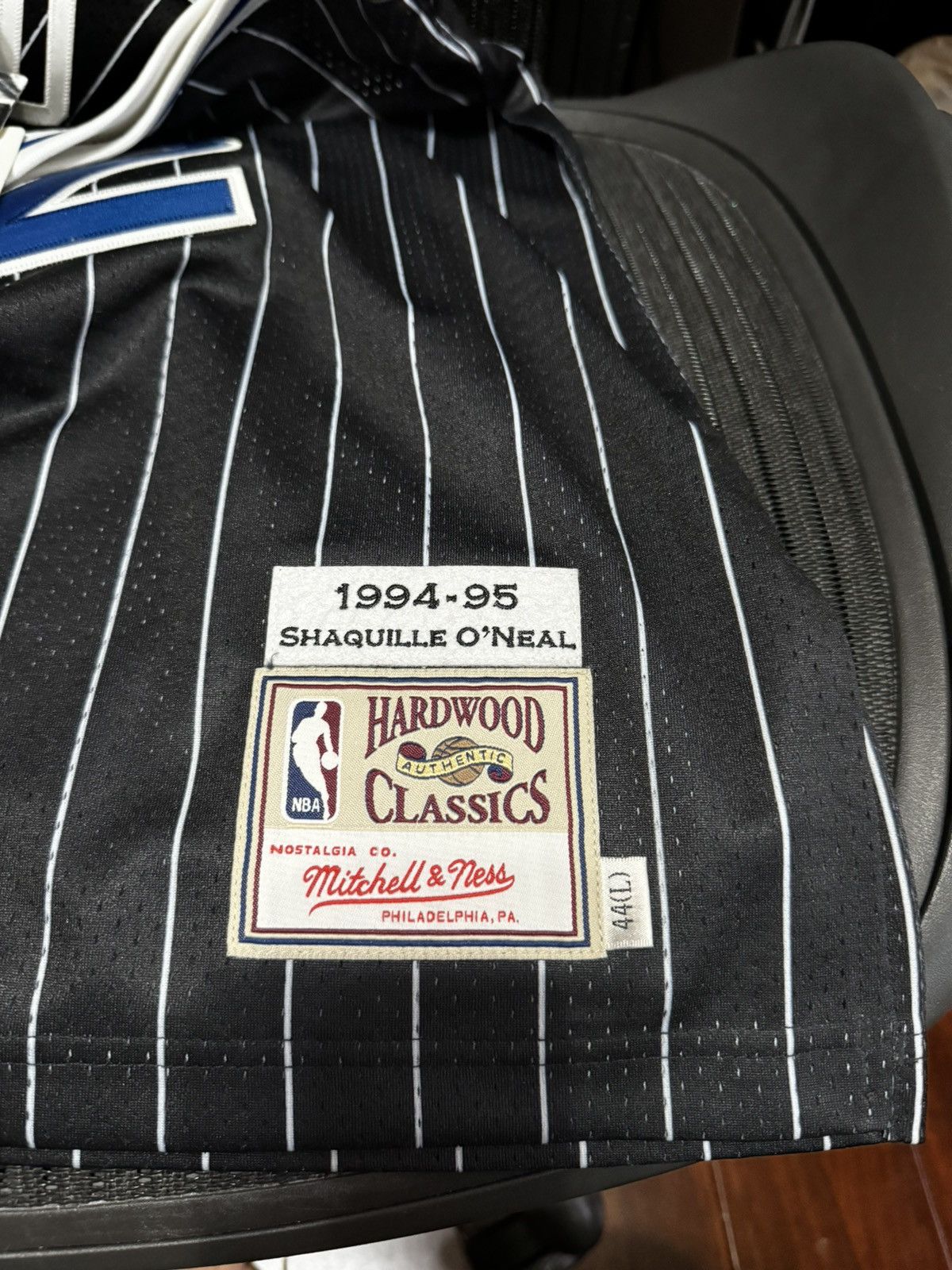 Mitchell & Ness Shaq magic jersey mitchel ness size large brand new Size US L / EU 52-54 / 3 - 3 Thumbnail