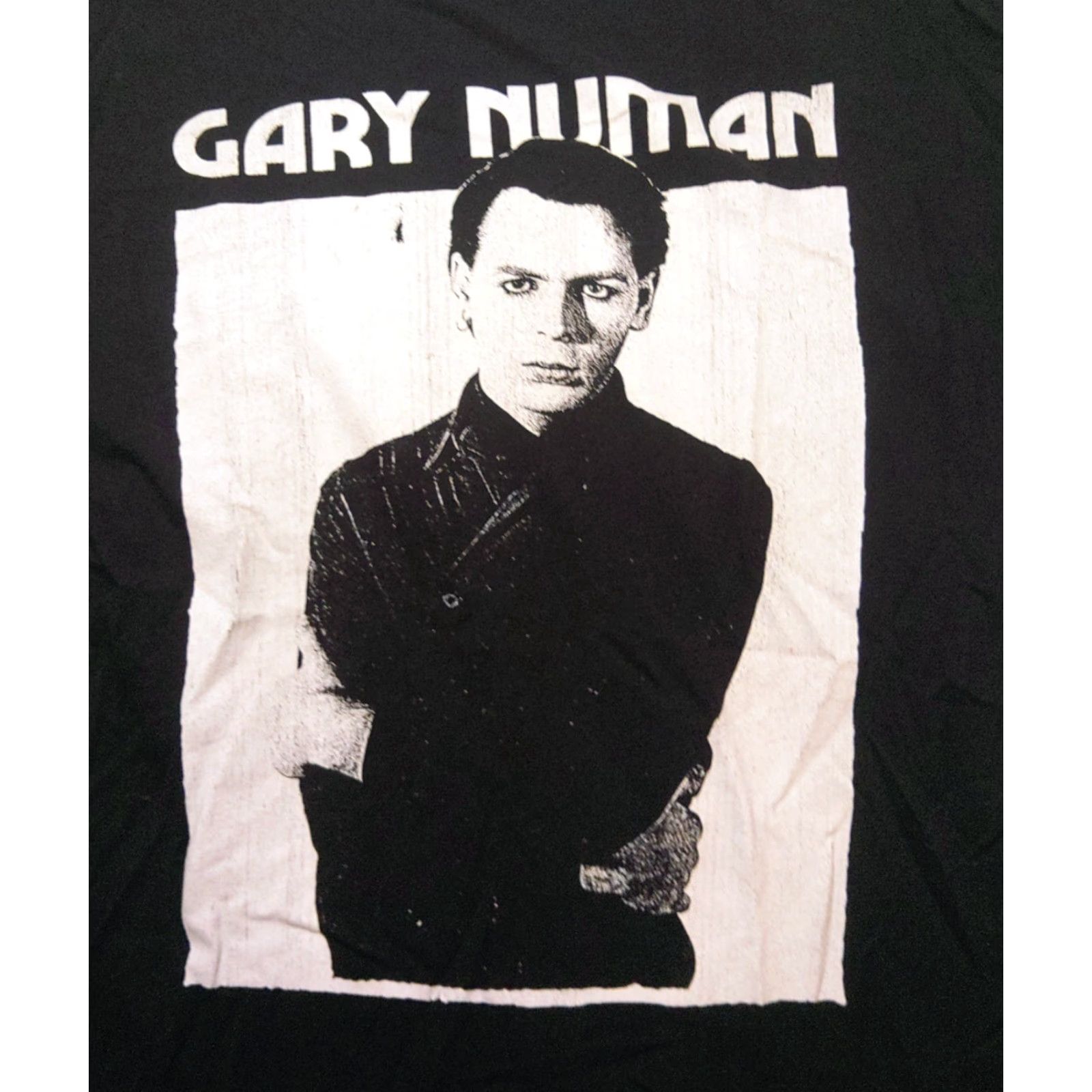Gildan Gary Numan Classic 80s Tee T-Shirt Solid Black Cotton Gildan Large Mens Vintage Logo Accents Rock 80s 90s Cars Cartoon Music USA Shirt Size US L / EU 52-54 / 3 - 2 Thumbnail