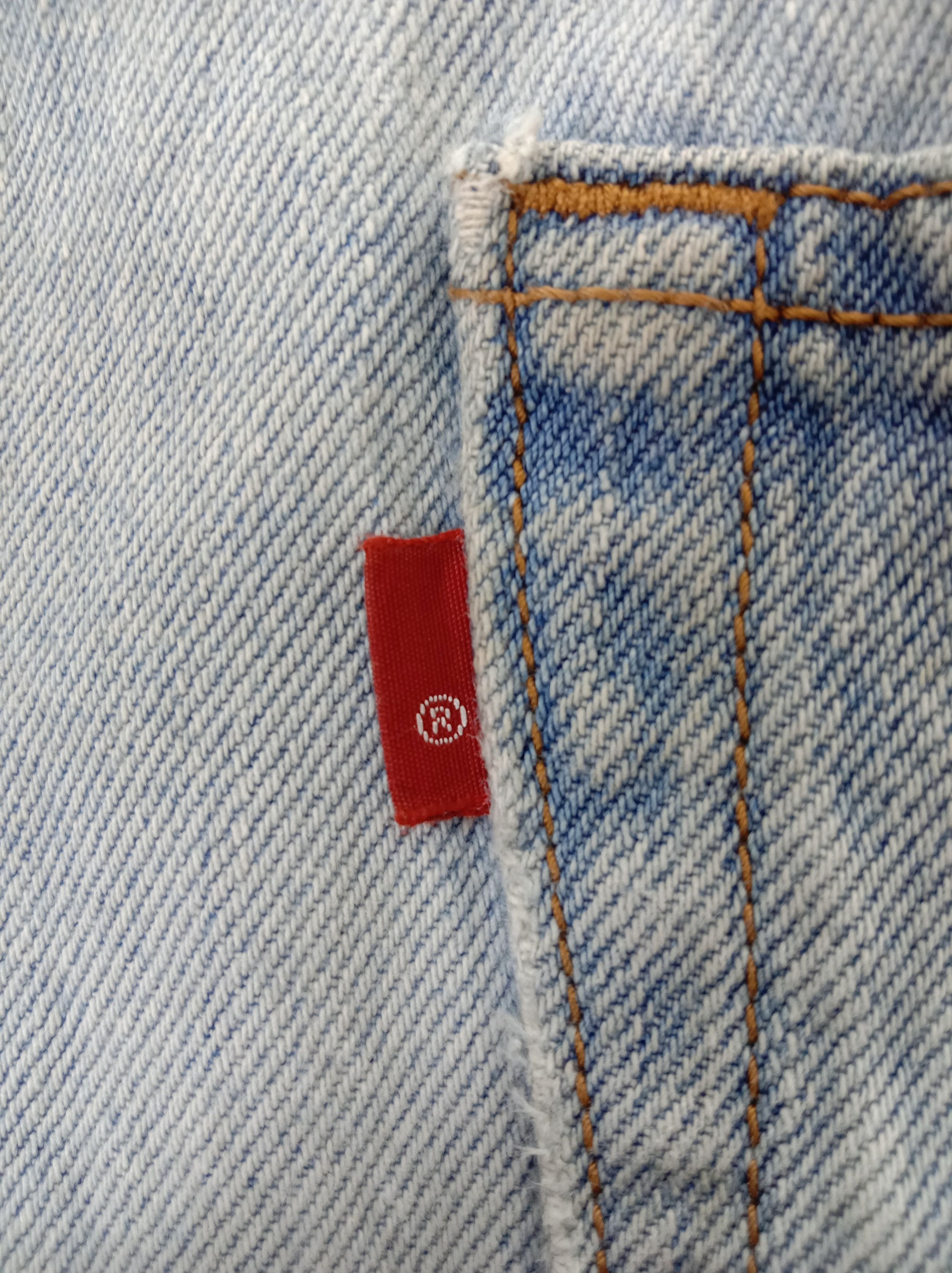 Levi's Vintage Levi's 505 Light Wash Jeans Regular Fit Denim Size US 33 - 11 Thumbnail