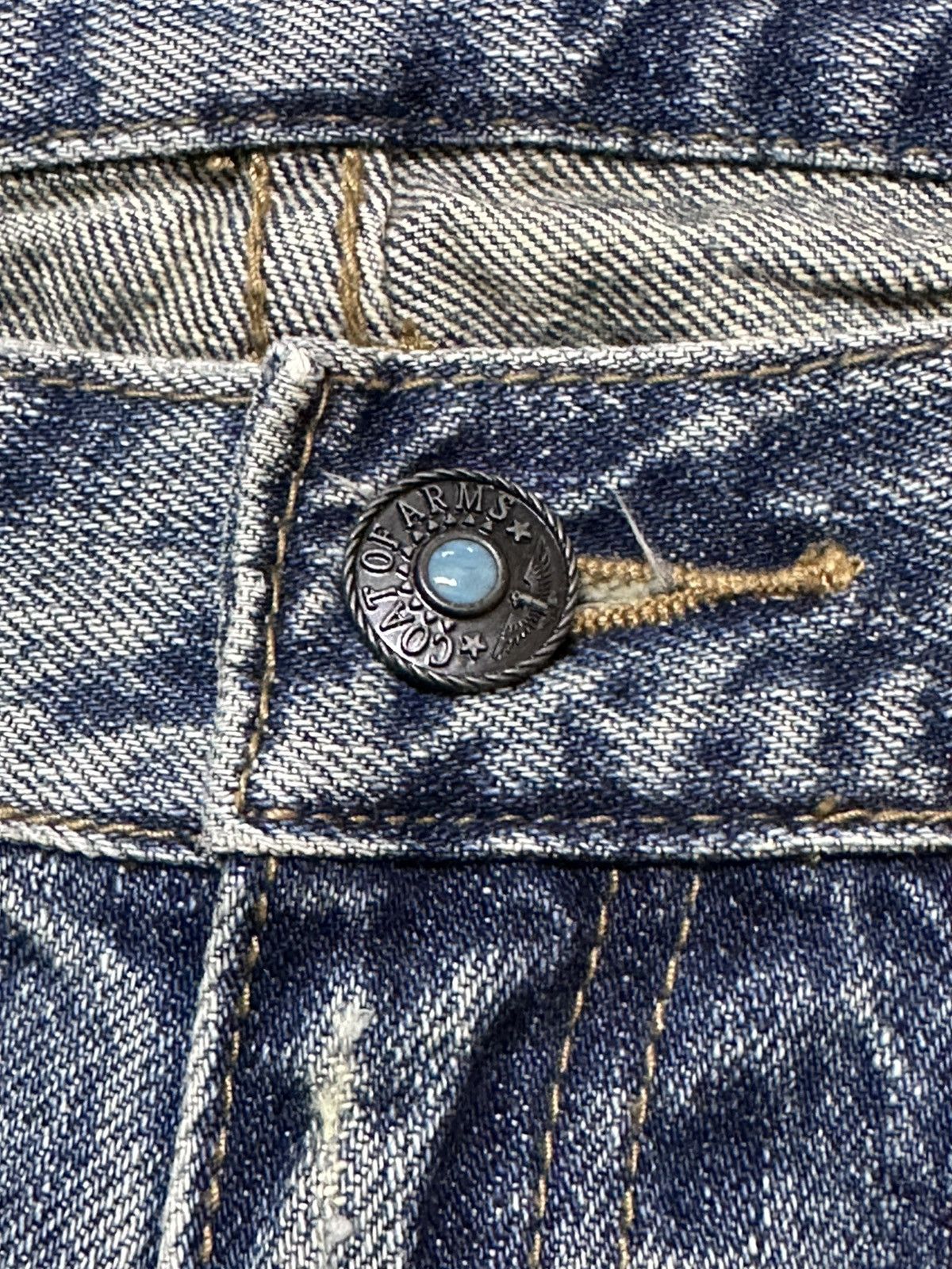 Cout de la Liberte Vintage Coats Of Arms Famock Flare Grunge Distressed Denim Size US 31 - 9 Thumbnail