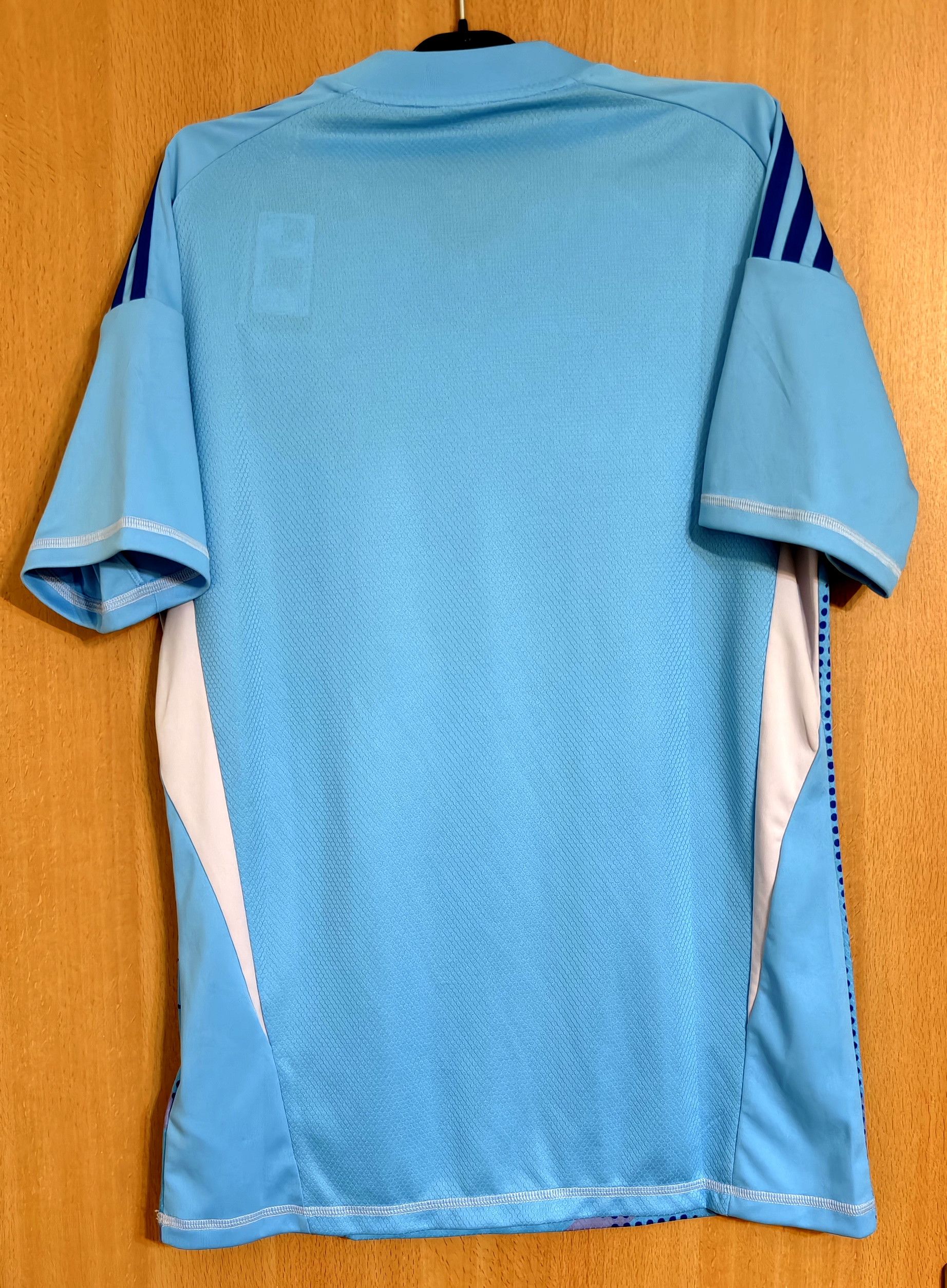 Adidas real madrid 2024 goalkeeper jersey GK Adidas football Size US S / EU 44-46 / 1 - 2 Thumbnail