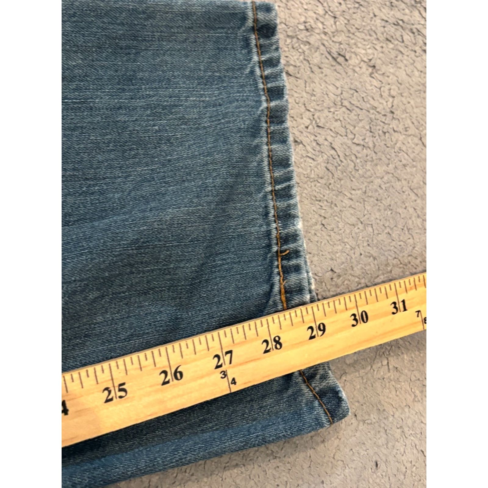 Levi's Levi's 559 Jeans Mens 40x30 Relaxed Straight Blue Denim Medium Wash Skater Jeans Mens Regular Large Belt Loops 5-Pocket Denim Size US 40 / EU 56 - 4 Thumbnail