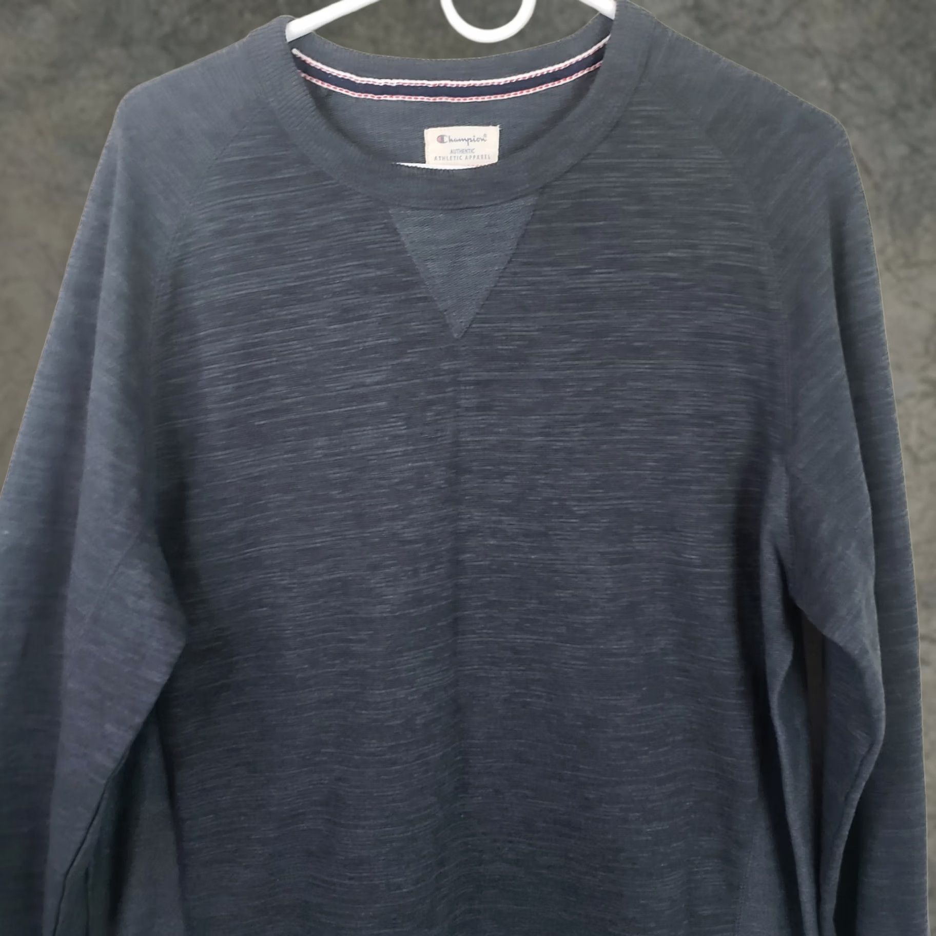 Champion Champion Gray Sweatshirt Long Sleeve Men L Pullover Size US L / EU 52-54 / 3 - 1 Thumbnail