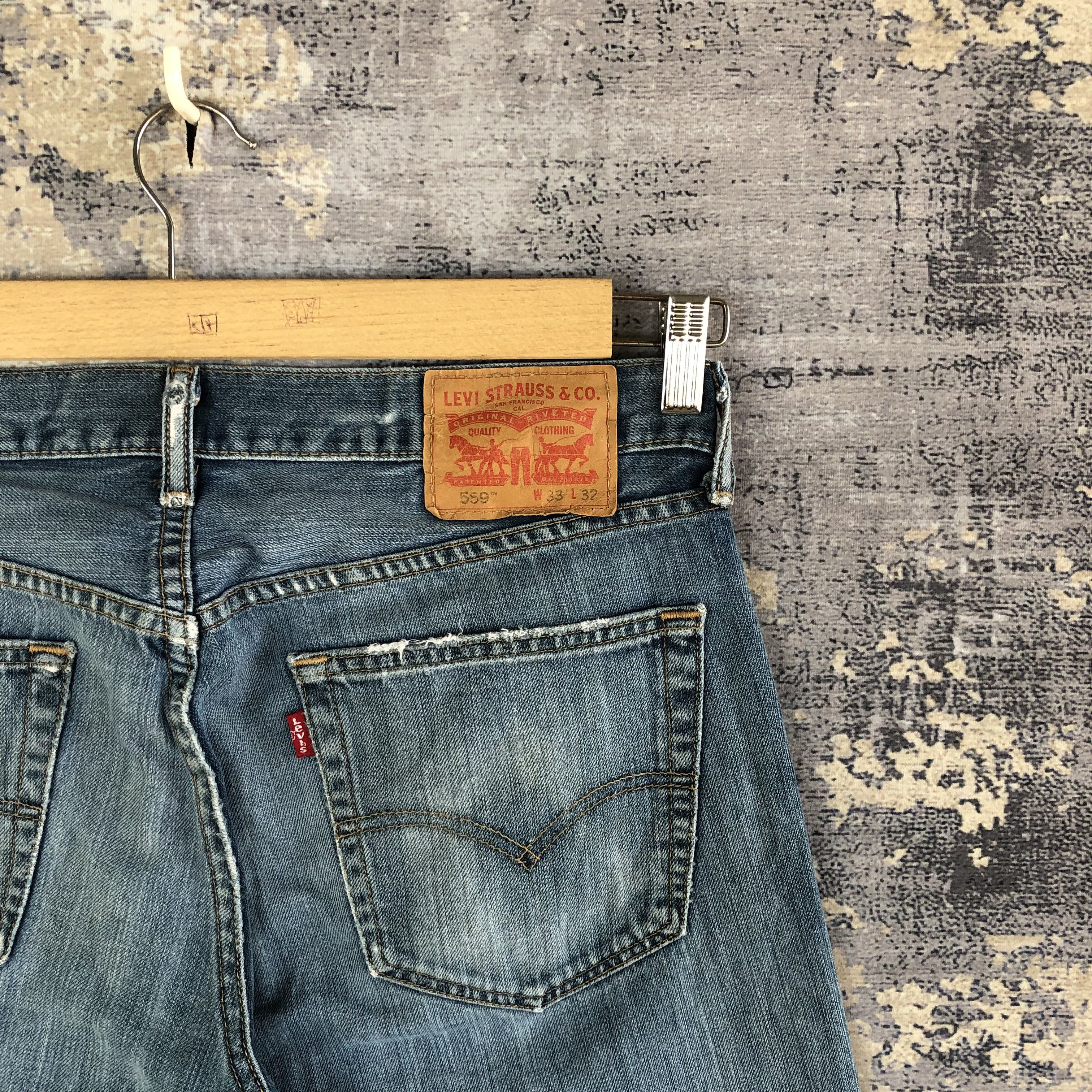 Levi's Vintage Levis 559 Baggy Jeans Levi's Distressed Faded Denim Size US 34 / EU 50 - 5 Thumbnail