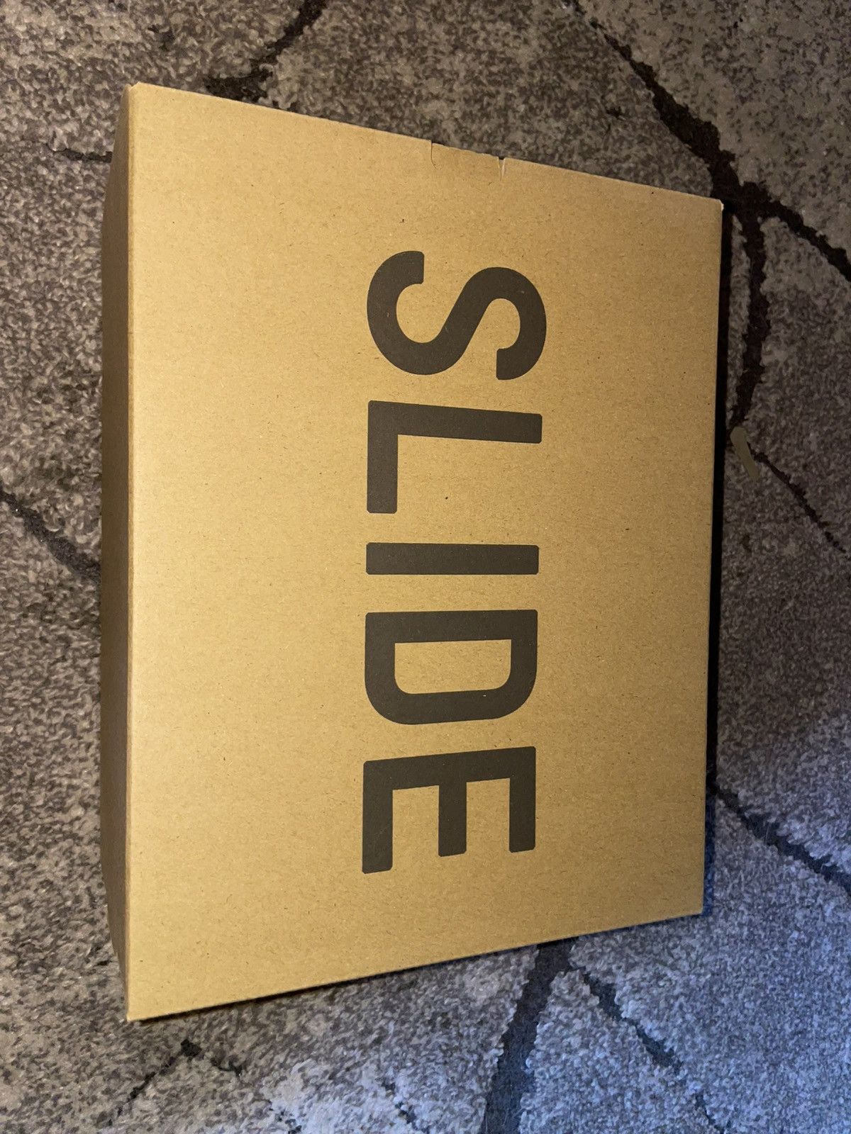 Yeezy Yeezy Slide Onyx US10/EU44,5 Size US 10 / EU 43 - 6 Thumbnail