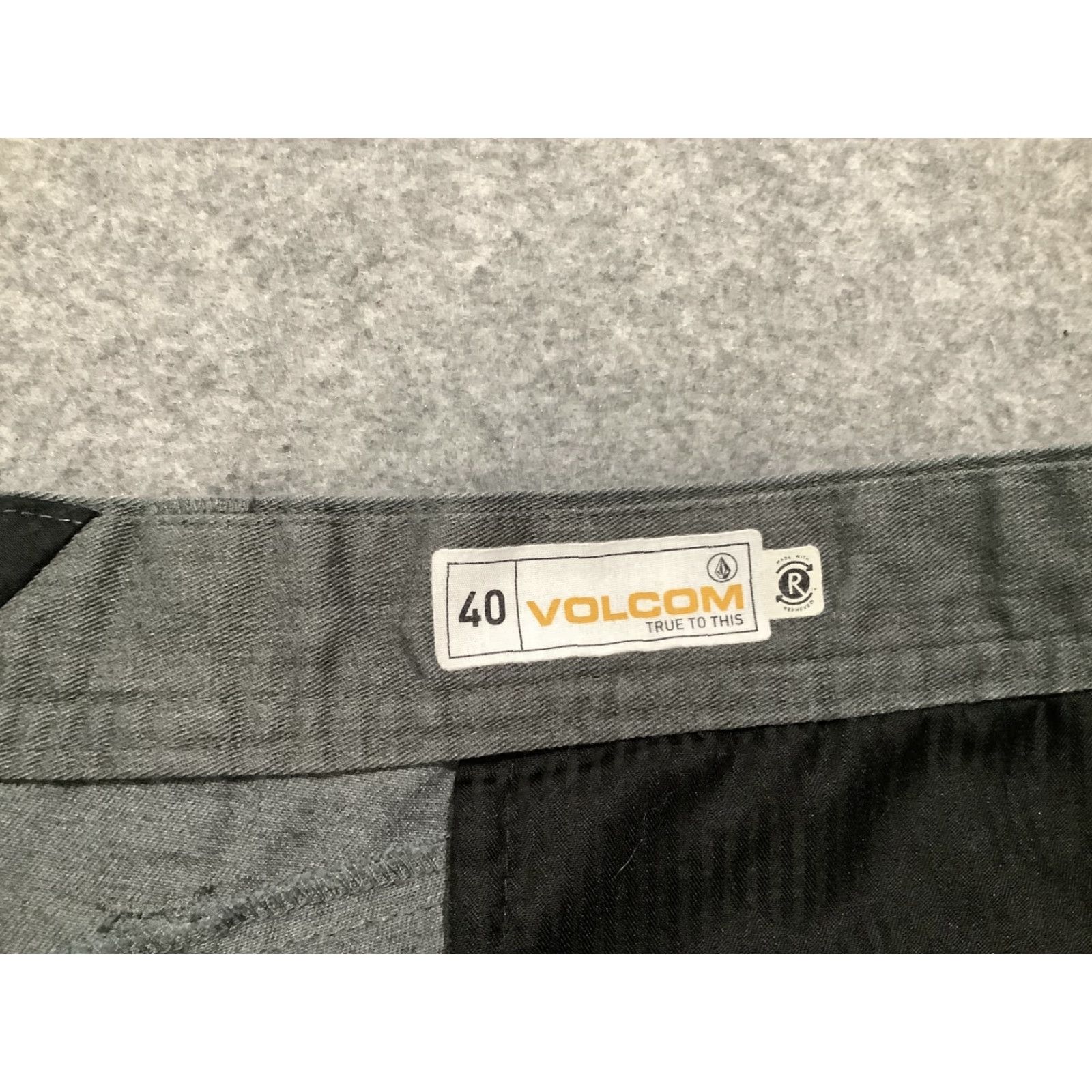 Volcom Volcom Mens Shorts 40 Waist Gray True To This Slash Pockets Skate Size US 40 / EU 56 - 4 Thumbnail