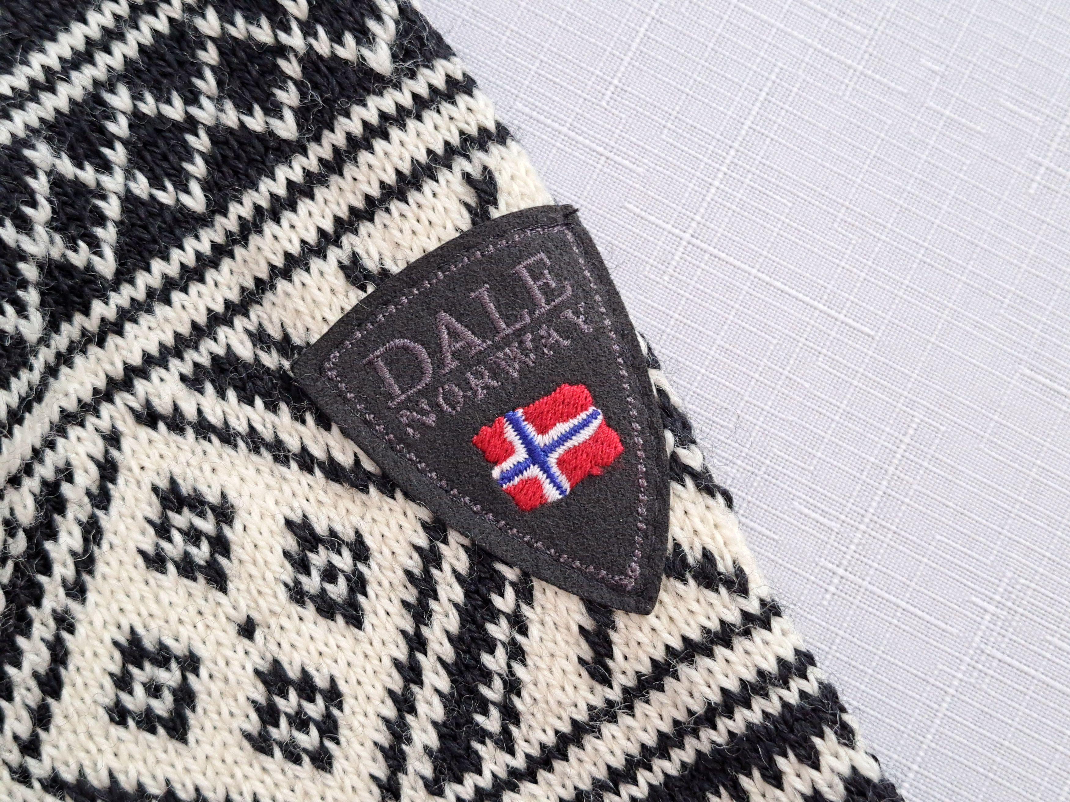 Dale Of Norway DALE OF NORWAY Valle wool cardigan/sweater/jacket. Size L Size L / US 10 / IT 46 - 13 Thumbnail