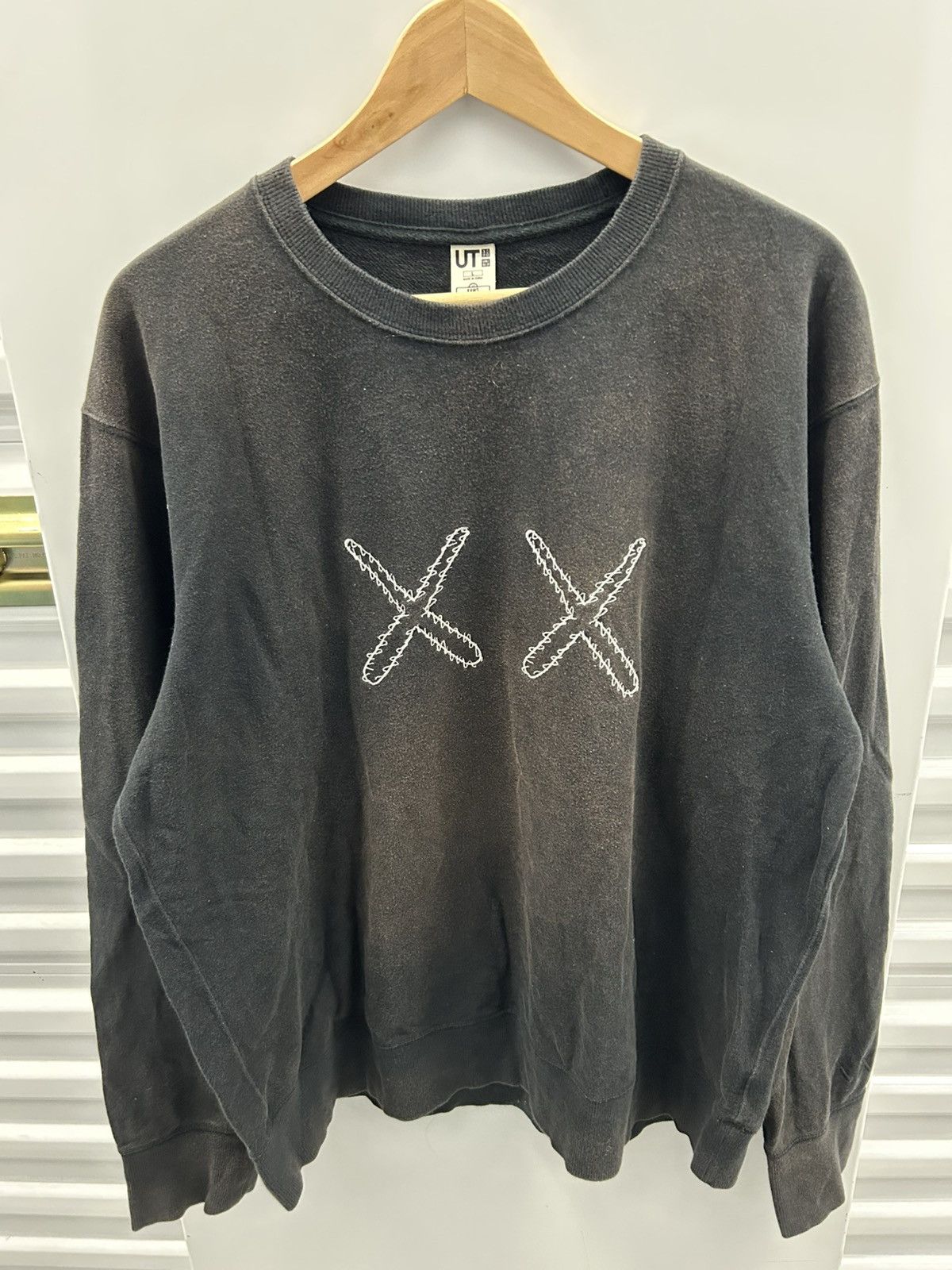 Kaws × Uniqlo Kaws x Uniqlo sweatshirt Size US L / EU 52-54 / 3 - 3 Thumbnail