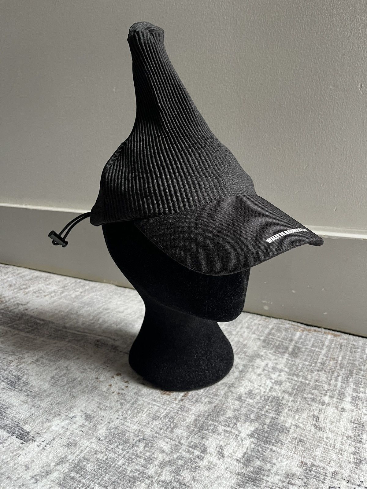 Melitta Baumeister Melitta Baumeister Pleated Cap (unisex) Size ONE SIZE - 1 Thumbnail