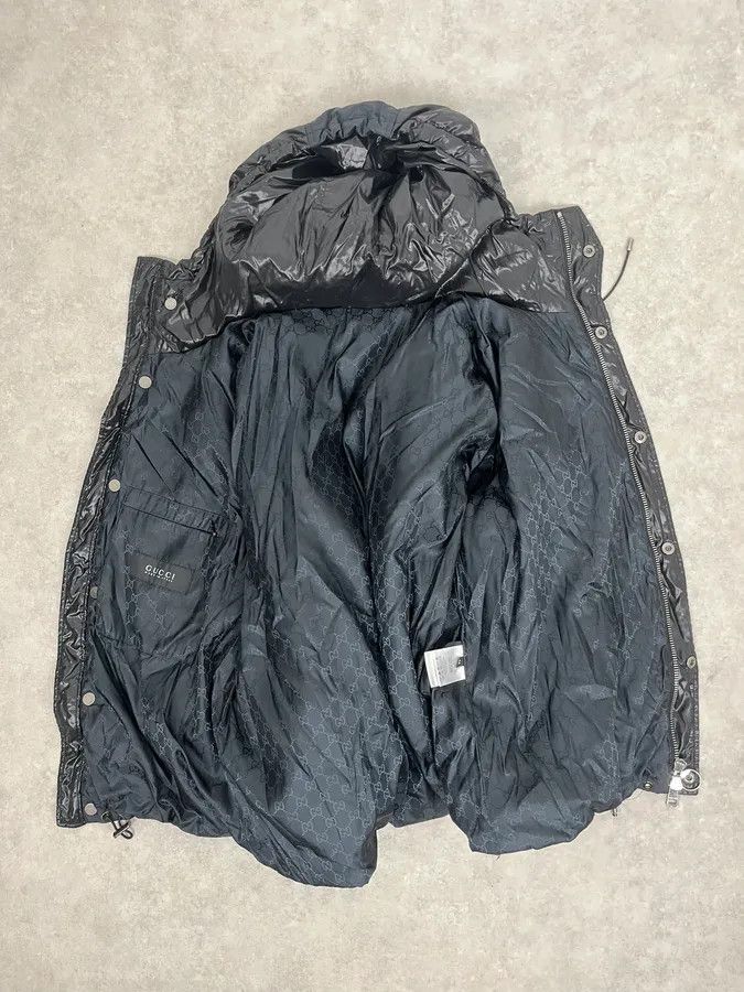 Gucci 2010s Gucci Black & Navy Hooded Puffer Jacket Size US M / EU 48-50 / 2 - 8 Thumbnail
