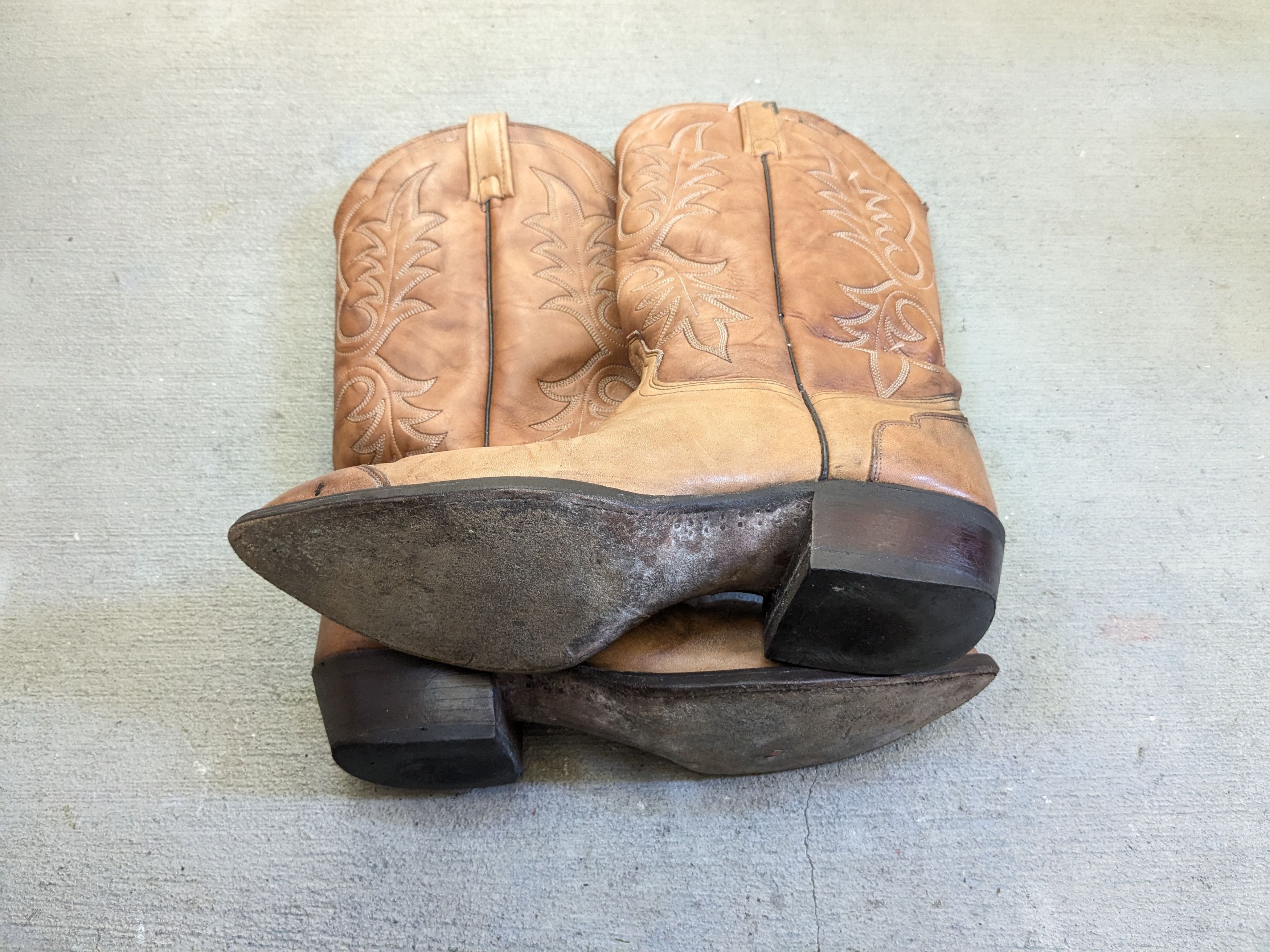 Vintage J Chisholm Cowboy Boots Brown Tan 9.5 D Leather Size US 9.5 / EU 42-43 - 14 Thumbnail
