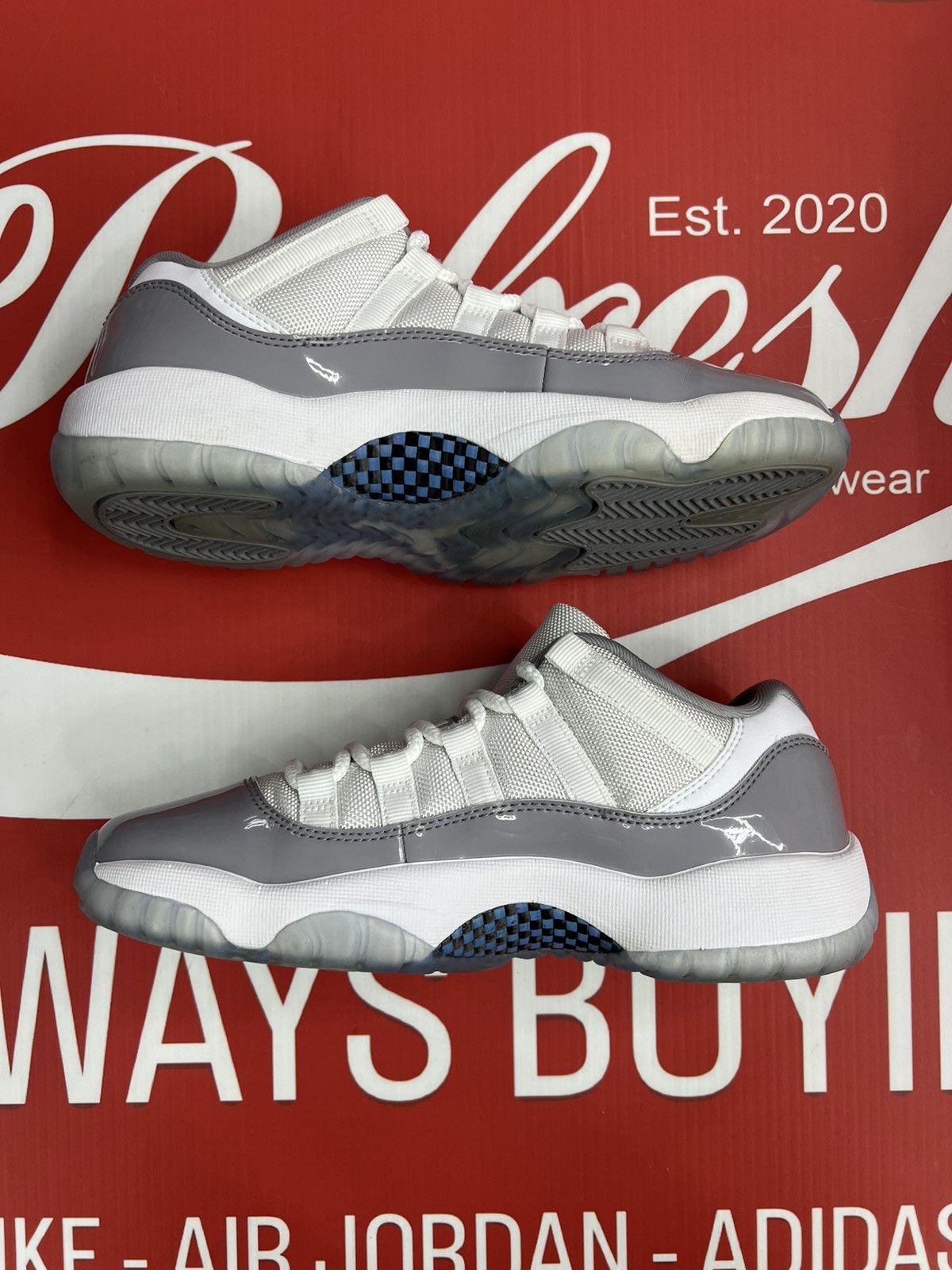 Jordan Brand Air Jordan 11 Low Cement Grey Size 6Y Size US 6 / EU 39 - 3 Thumbnail