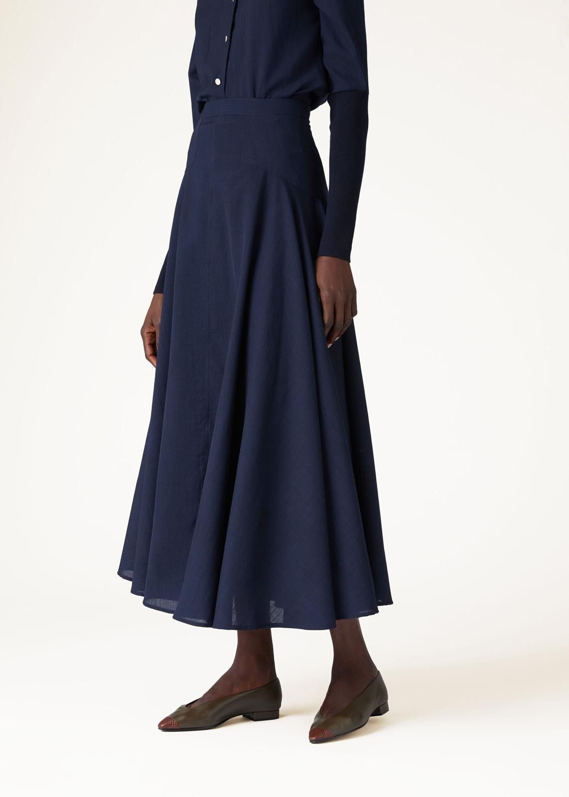 Loro Piana o1srvl11e0225 FAN7058 Flavia Skirt in Navy Blue Size 27" / US 4 / IT 40 - 6 Thumbnail