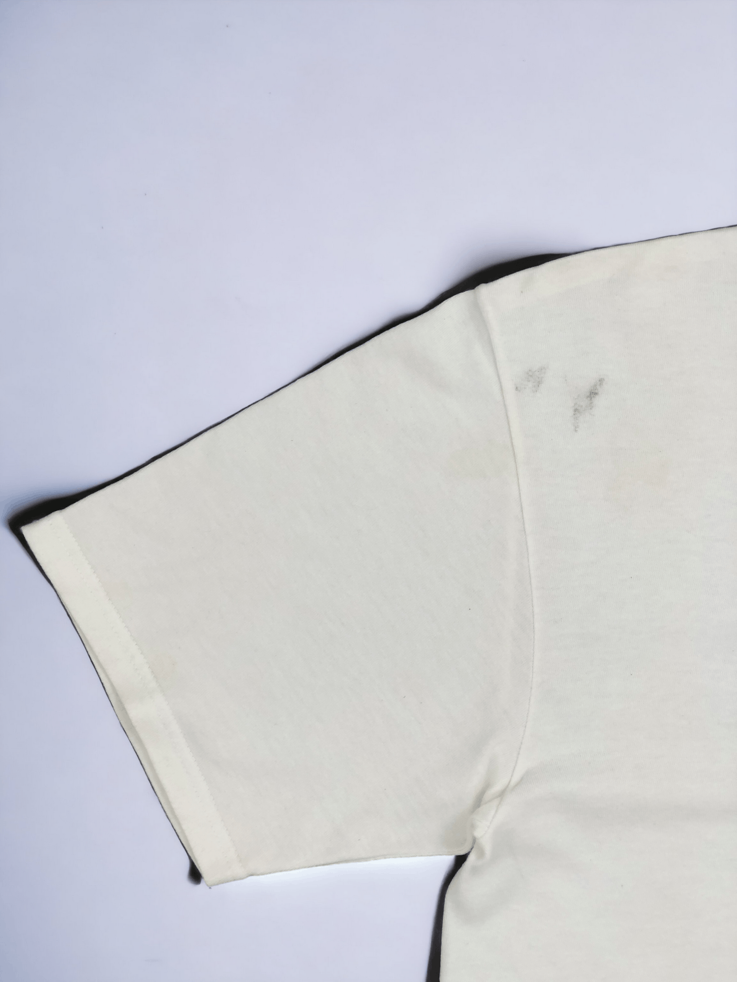 Stussy Vintage Stussy Small Signature T-Shirt White T0022 Size US M / EU 48-50 / 2 - 8 Thumbnail