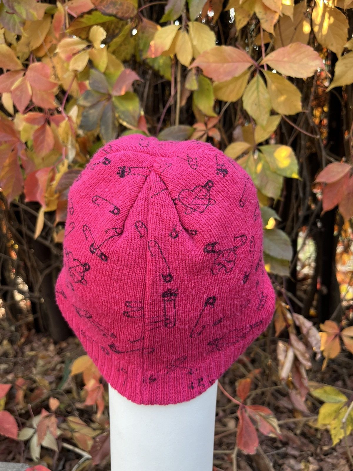 Cartoon Network Monster High y2k Skull Beanie Hat Size ONE SIZE - 3 Thumbnail