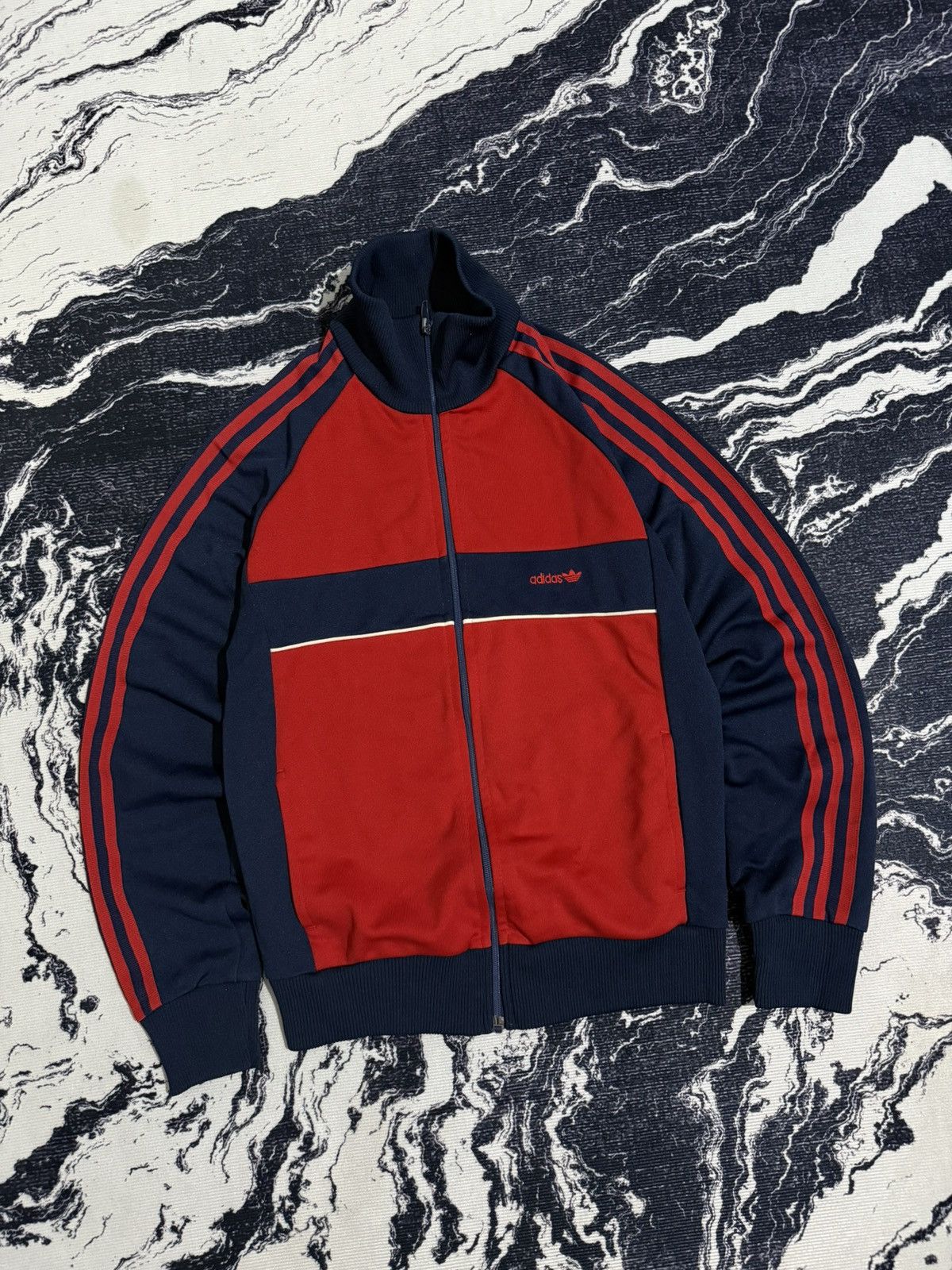 Vintage Vintage adidas 80s 90s track top Size US S / EU 44-46 / 1 - 5 Thumbnail
