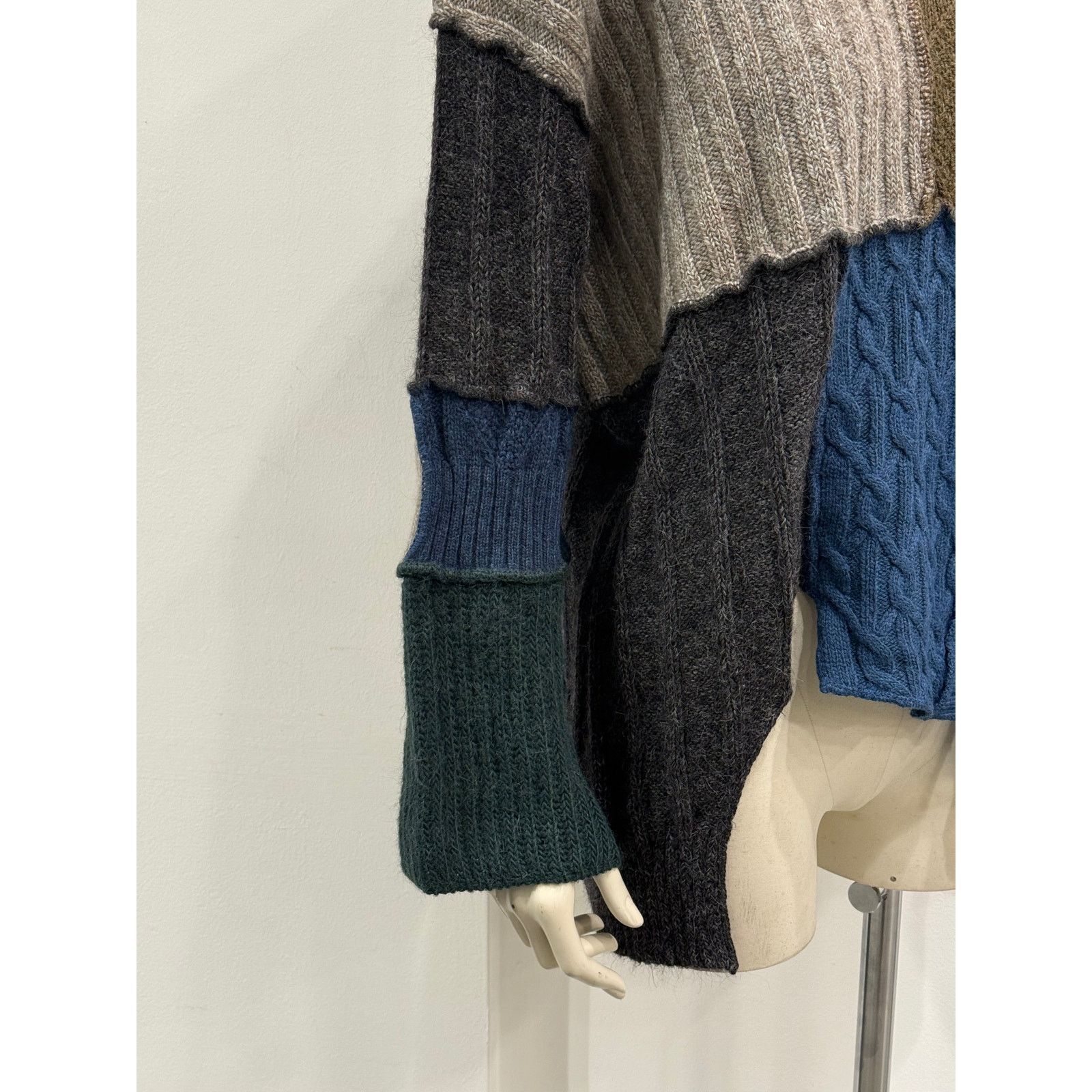 Dolce & Gabbana 1994 Dolce & Gabbana Le Maglie runway patchwork knit Size US S / EU 44-46 / 1 - 2 Thumbnail
