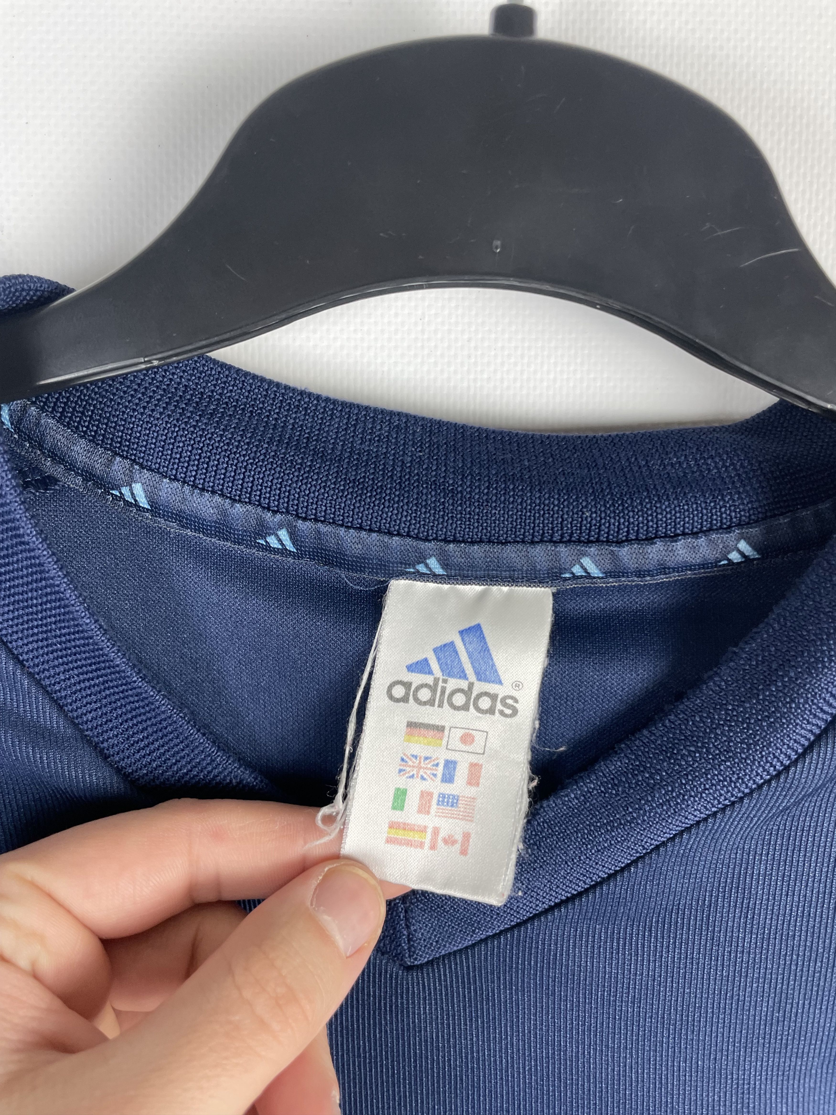 Adidas Vintage adidas Argentina away jersey Size US L / EU 52-54 / 3 - 5 Thumbnail