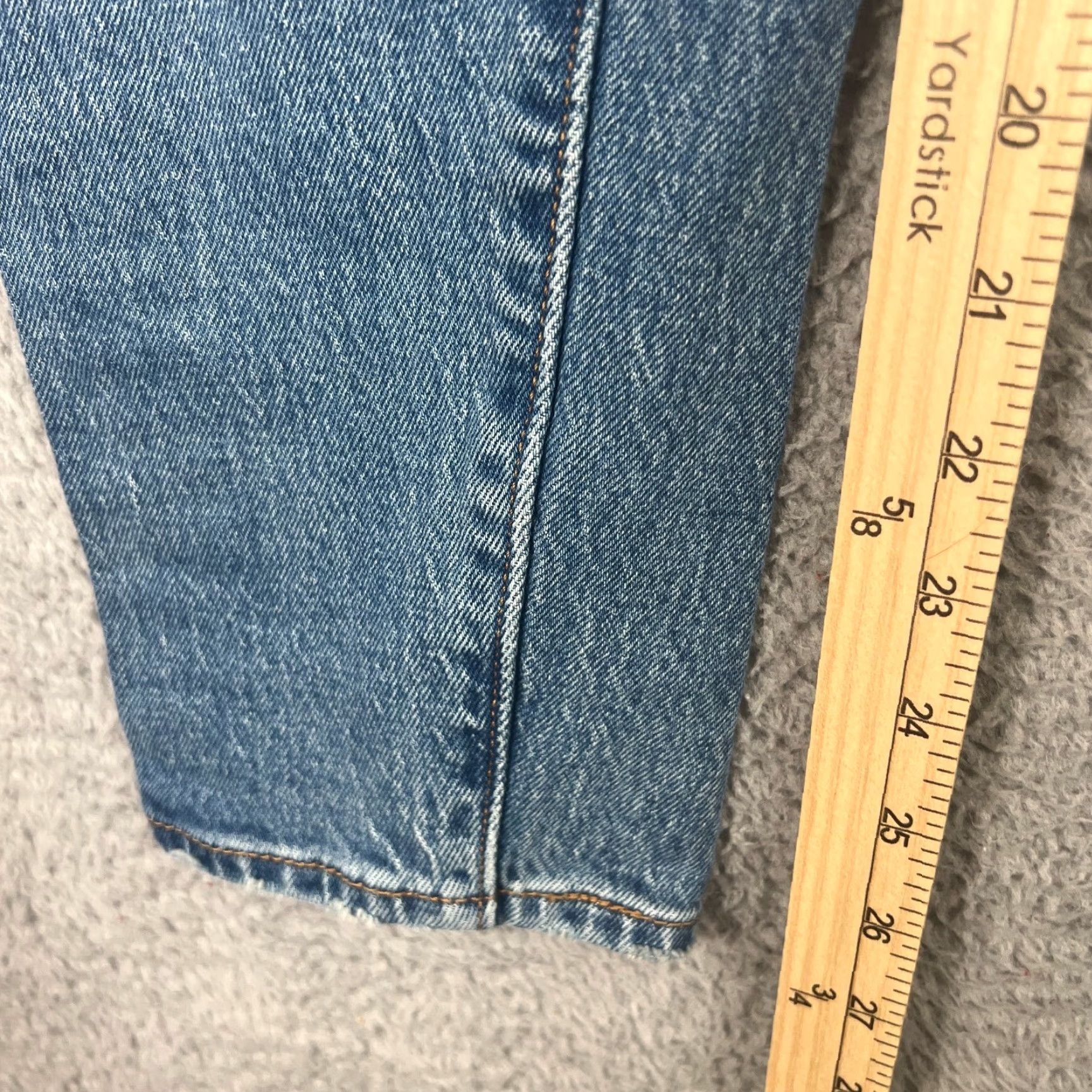 Levi's VINTAGE Levi's Jeans Women's Wedgie Straight Leg 24x27 Blue Cotton Spandex Size 42" / US 20 - 2 Thumbnail
