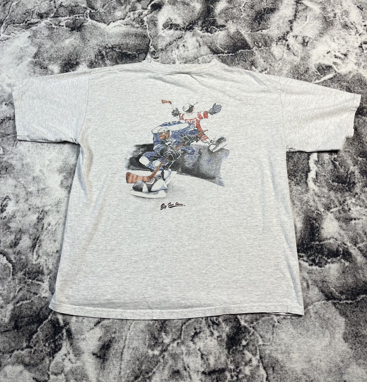 Vintage Vintage Bugle Boy 1998 Hockey Graphic Tee Oversize Size US XL / EU 56 / 4 - 1 Thumbnail