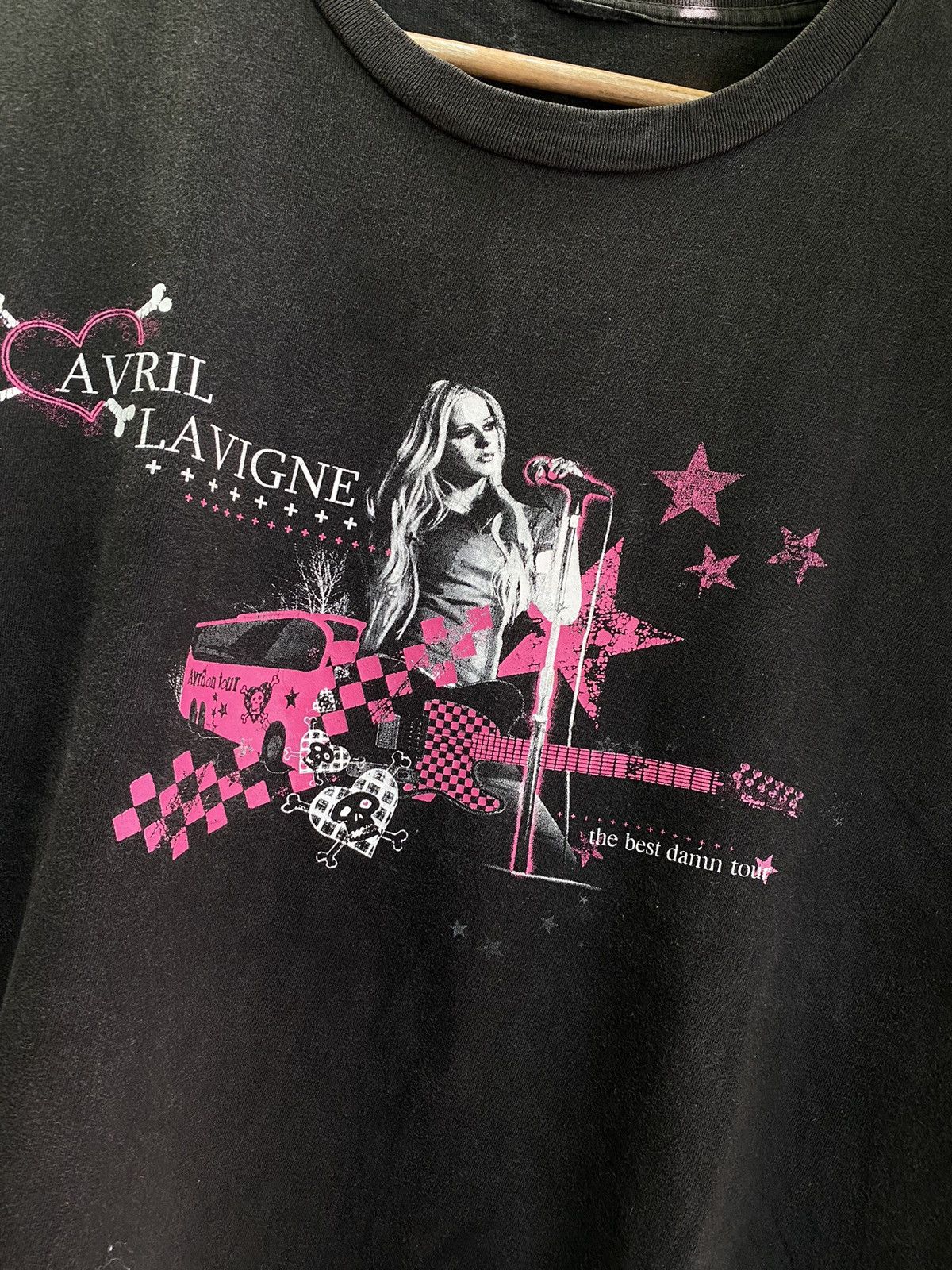 Band Tees Avril Lavigne The Best Damn Asia Tour Tee Size US L / EU 52-54 / 3 - 2 Thumbnail