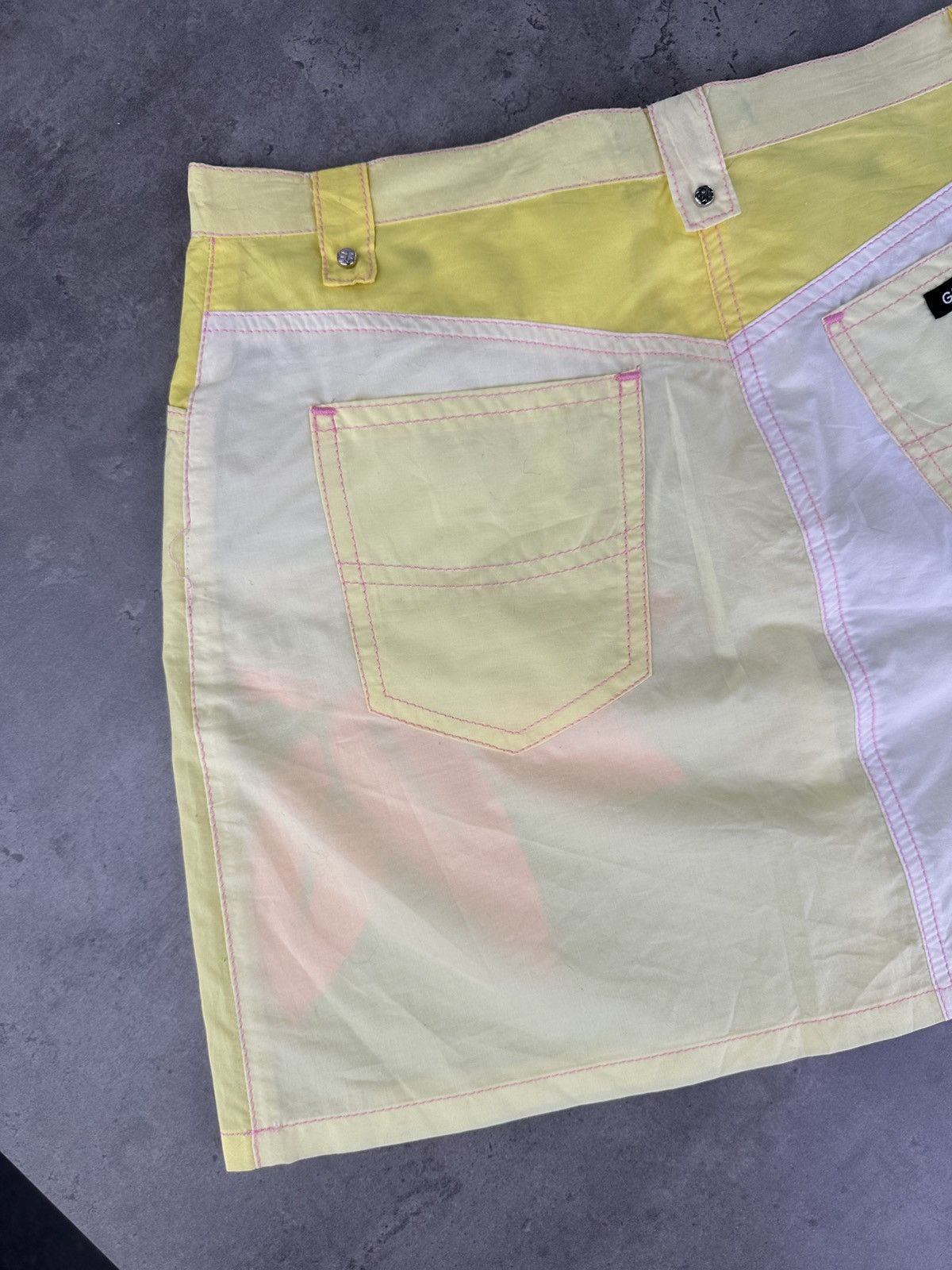 GF Ferre GF Ferre Mini Skirt Size 24" / US 00 / IT 34 - 7 Thumbnail