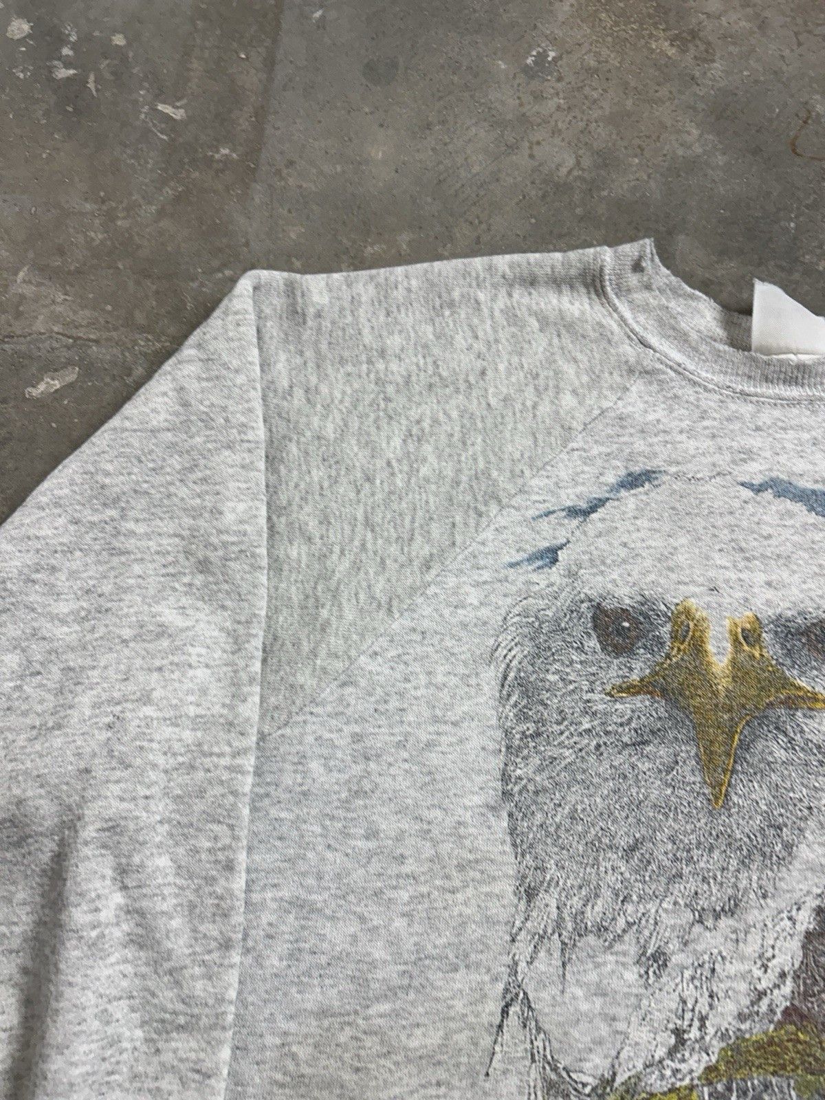 Vintage Vintage 90’s Native Cherokee NC Animal Nature Sweatshirt Size US L / EU 52-54 / 3 - 4 Thumbnail