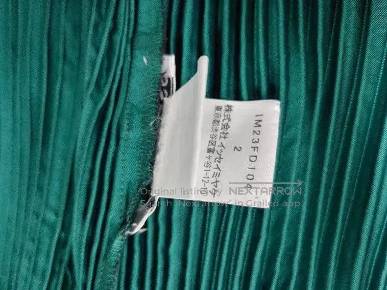Issey Miyake Issey Miyake Metallic Curve Ruffled Coat Size 2 Size M / US 6-8 / IT 42-44 - 5 Thumbnail