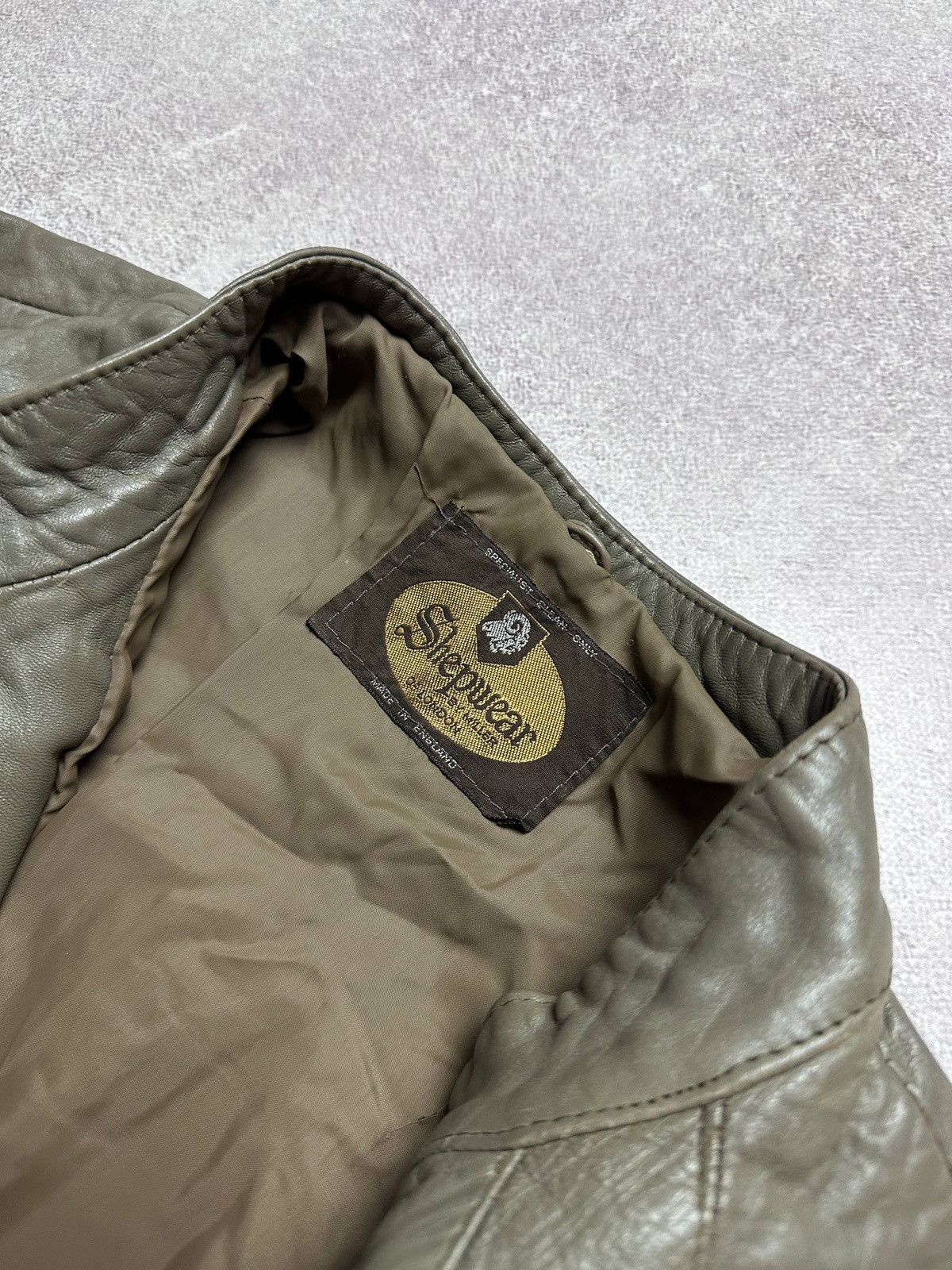 Japanese Brand Vintage Genuine Leather Avantgarde Bomber Jacket M Size M / US 6-8 / IT 42-44 - 4 Thumbnail