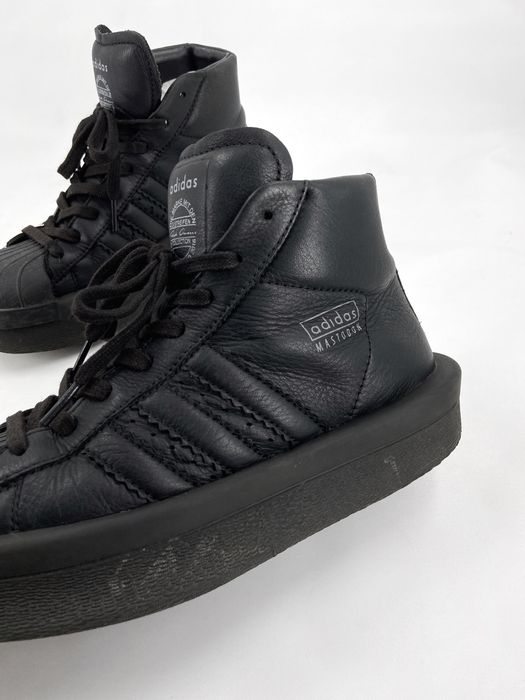 Adidas hot sale mastodon black