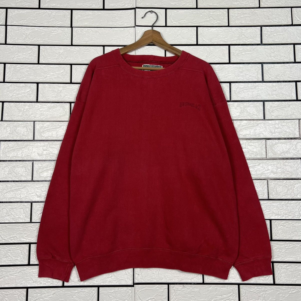 Levi's Vintage LEVIS STRAUSS Made in Usa Red Sweatshirt #3965-C181 Size US L / EU 52-54 / 3 - 1 Thumbnail