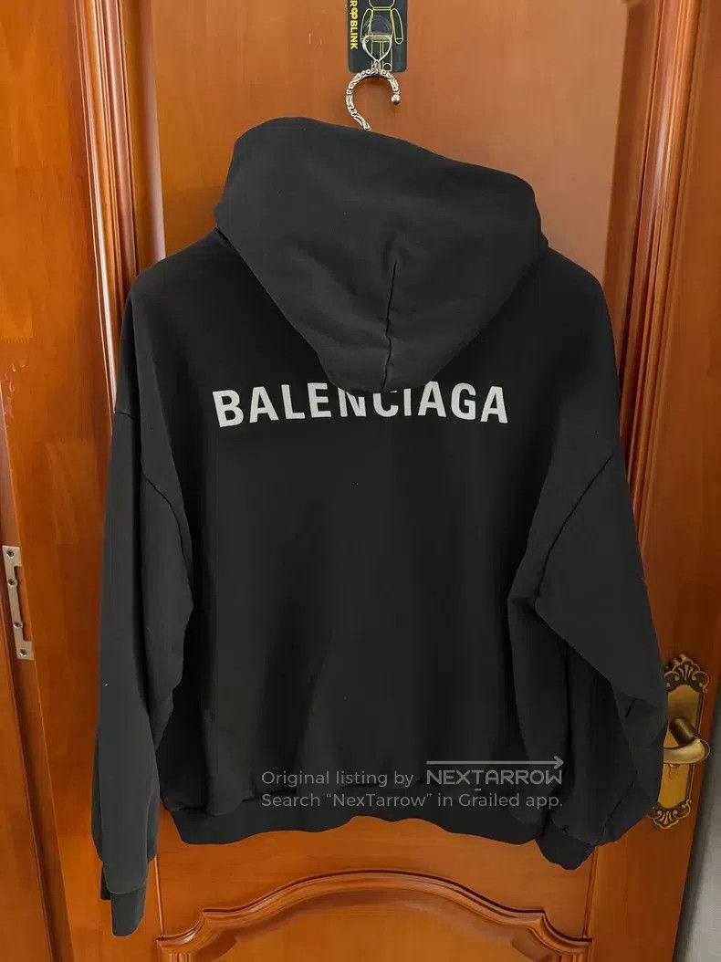Balenciaga Balenciaga Black Front and Back Embroidery Logo Hooded Swe Size US L / EU 52-54 / 3 - 2 Thumbnail