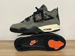 Jordan Brand × Undefeated UNDEFEATED X JORDAN AJ 4 RETRO Size US 11.5 / EU 44-45 - 6 Thumbnail