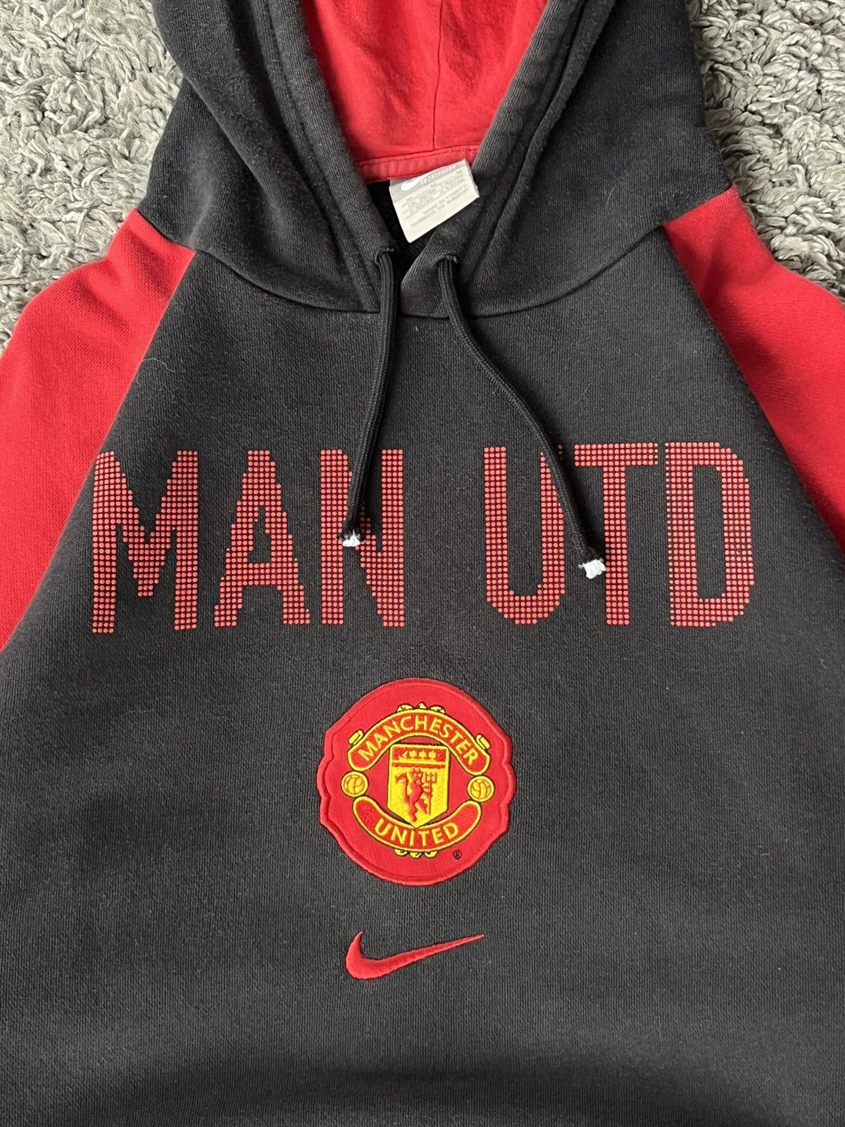 Nike Vintage Nike Hoodie Soccer football Manchester United Size US M / EU 48-50 / 2 - 5 Thumbnail