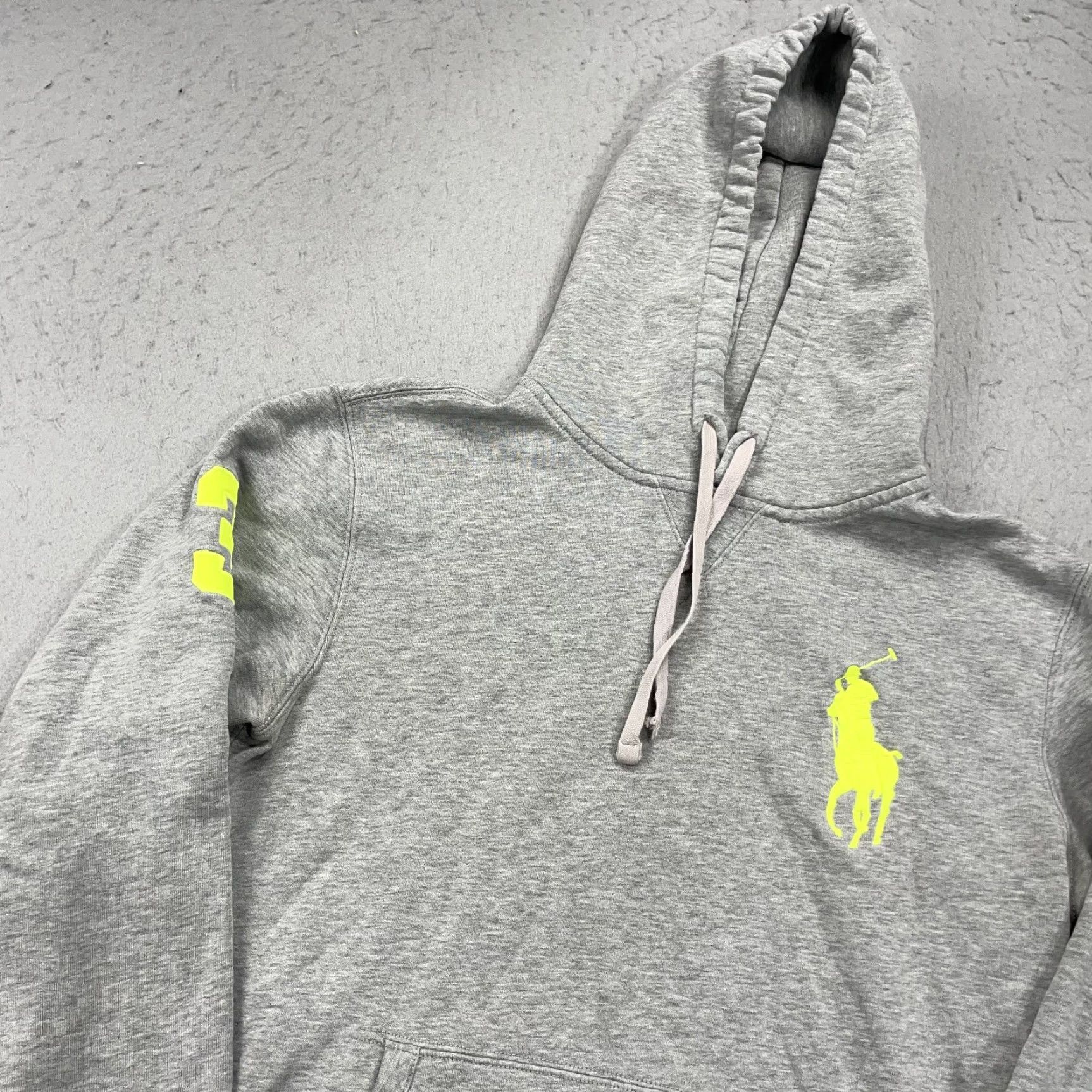 Polo Ralph Lauren Polo Ralph Lauren Hoodie Mens Medium Gray Big Pony 3 Logo Fleece Sweatshirt Prep Size US M / EU 48-50 / 2 - 3 Thumbnail