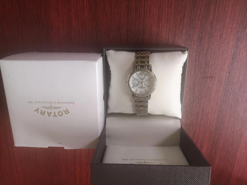 Designer Rotary white dial stainless steel bracelet ladies watch Size ONE SIZE - 4 Thumbnail