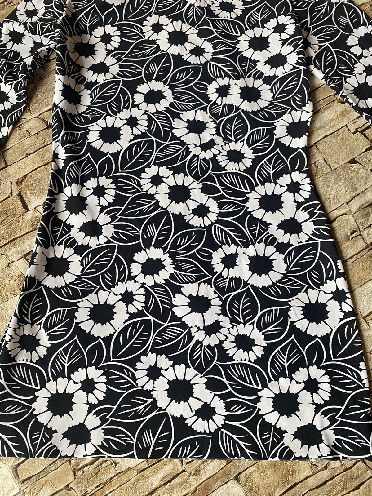 Designer × Prada Prada womens long sleeve black and white floral Size XS / US 0-2 / IT 36-38 - 6 Thumbnail