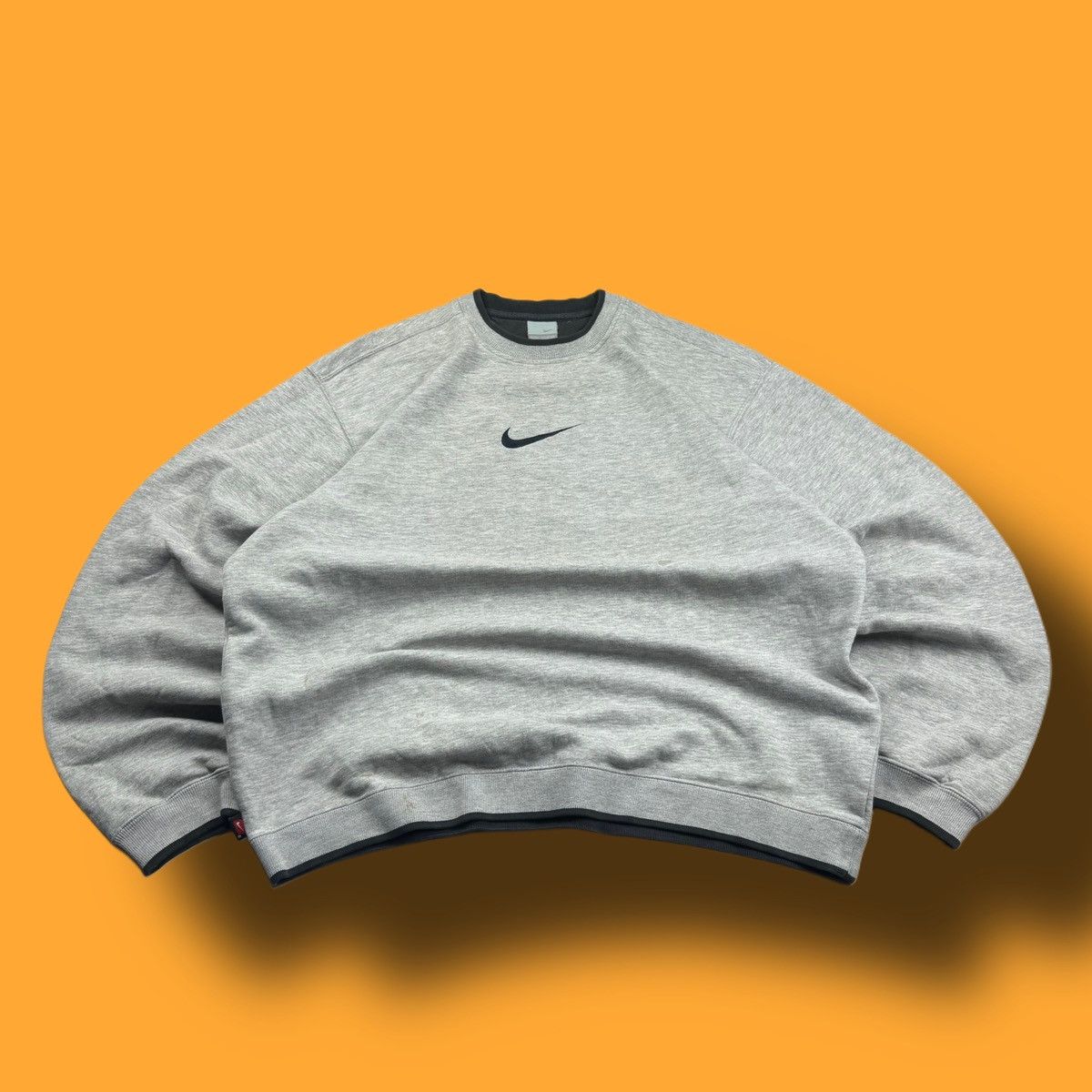 Nike × Vintage NIKE VINTAGE CENTER LOGO OVERSIZE BOXY SWEATSHIRT Size US L / EU 52-54 / 3 - 1 Thumbnail