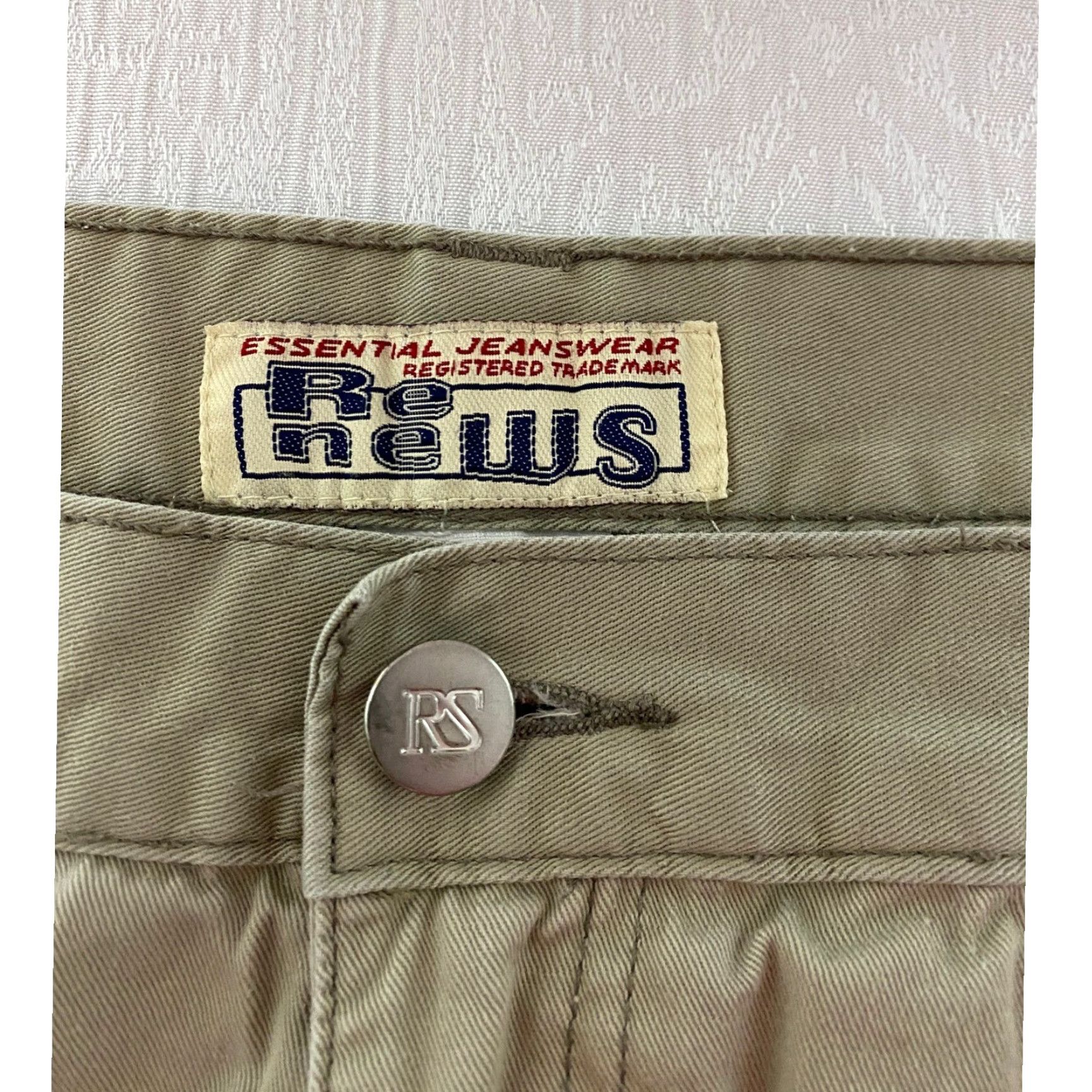 Vintage Re News Mens XL Carpenter Shorts Khaki Tan Cotton Twill Relaxed Workwear Cargo Utility Outdoor Casual Shoes? Size US 35 - 3 Thumbnail