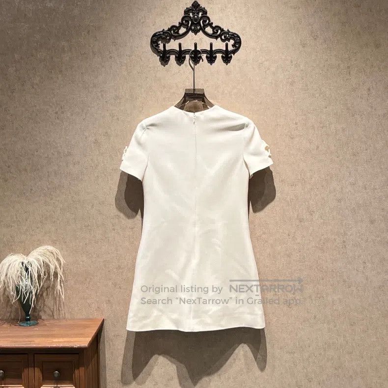Valentino Valentino The world's wealth flower off-white heavy indust Size S / US 4 / IT 40 - 2 Thumbnail