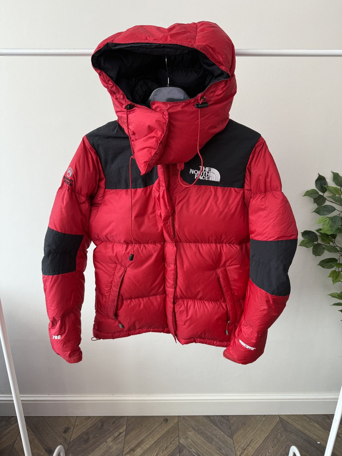 The North Face Vintage The North Face Summit Series 700 Women’s Down Jacket Size S / US 4 / IT 40 - 1 Thumbnail